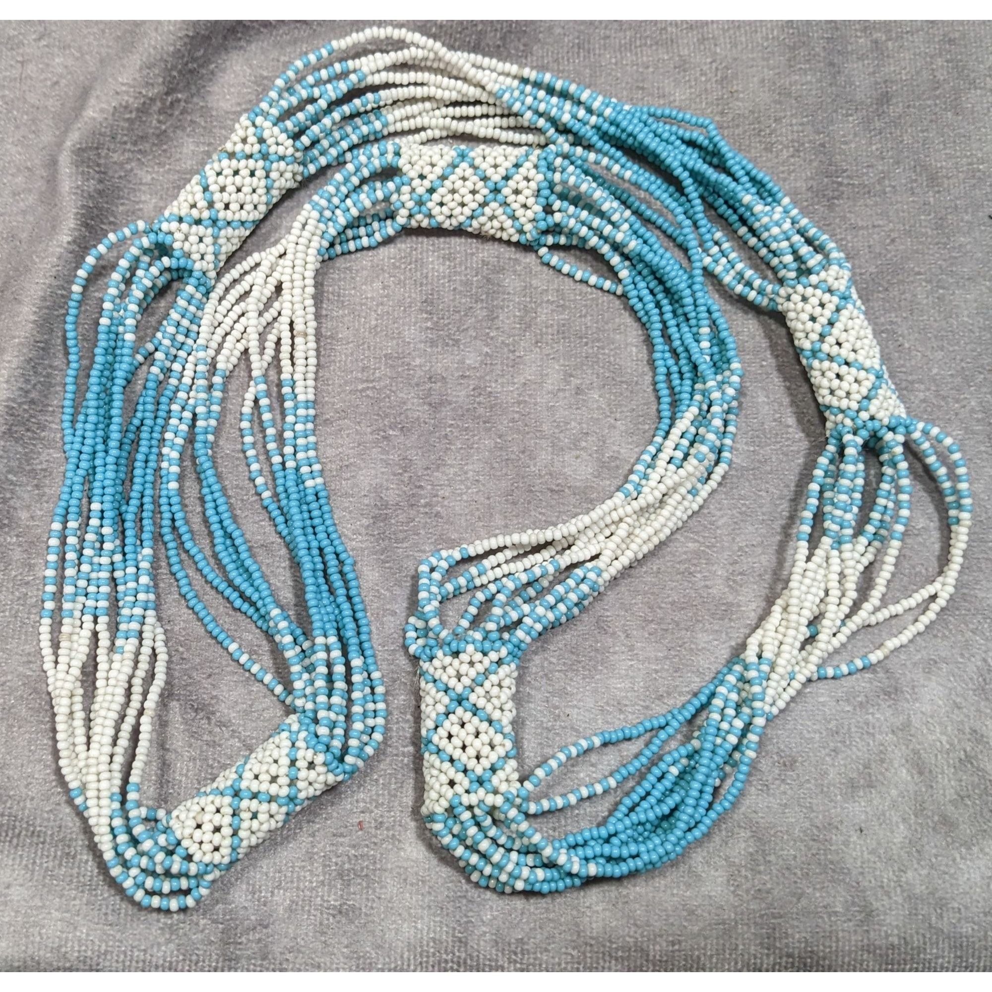 Other Vintage Handmade Blue And White Glass Seed Bead Necklace Size ONE SIZE - 4 Thumbnail