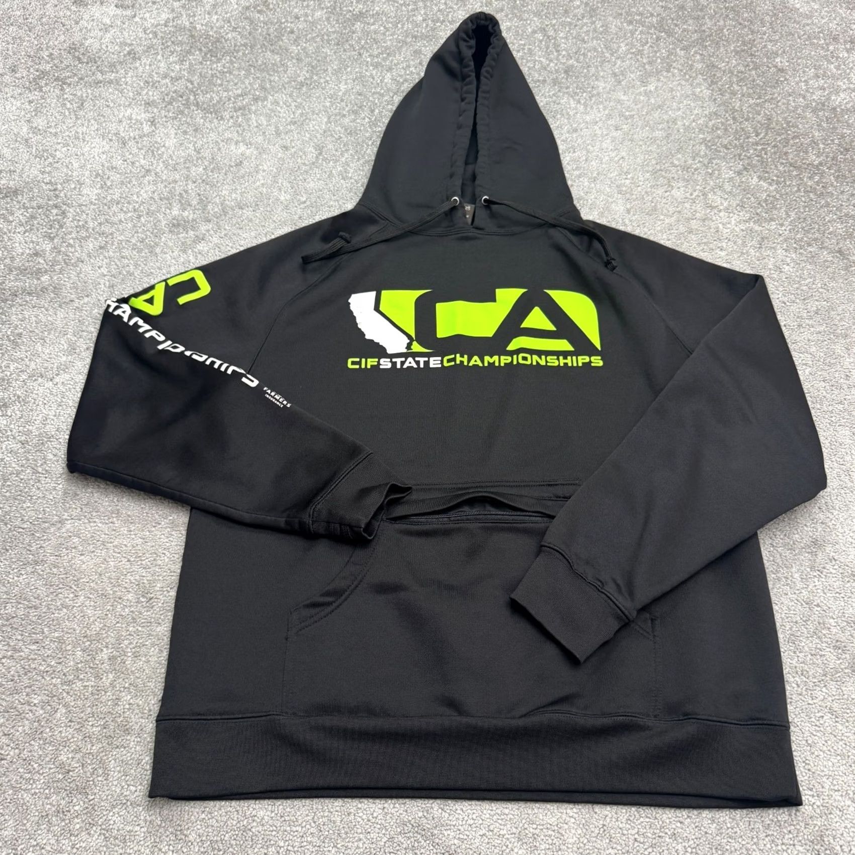 Vintage Expedition Series Hoodie Men L Black Logo Pullover Sweatshirt Size US L / EU 52-54 / 3 - 2 Thumbnail