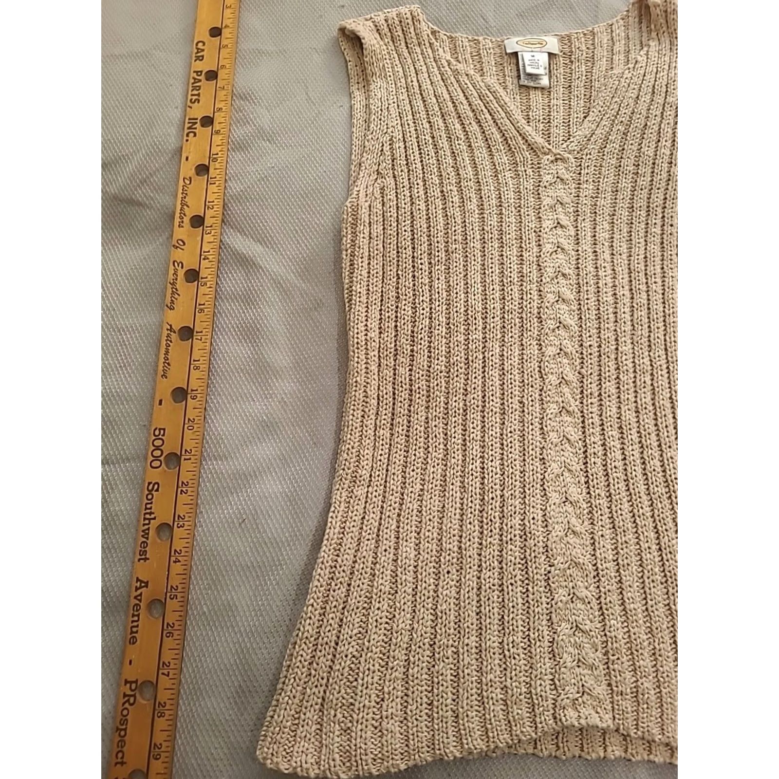 Talbots VINTAGE Talbots Sweater Womens Medium Beige Cream Sleeveless V-Neck Cable Knit Top Size M / US 6-8 / IT 42-44 - 3 Thumbnail