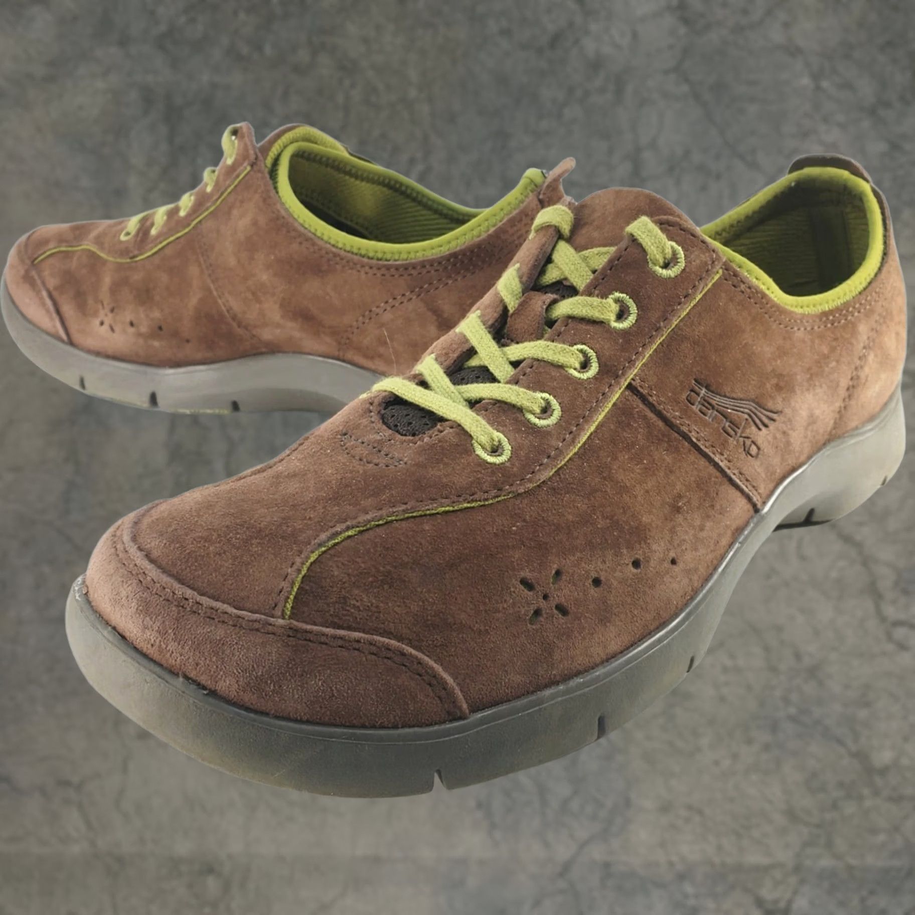 Dansko Dansko Elise Sneaker Shoes Brown Suede Green Low Top Size 9M 40EU 4401062000 Size M / US 6-8 / IT 42-44 - 1 Thumbnail