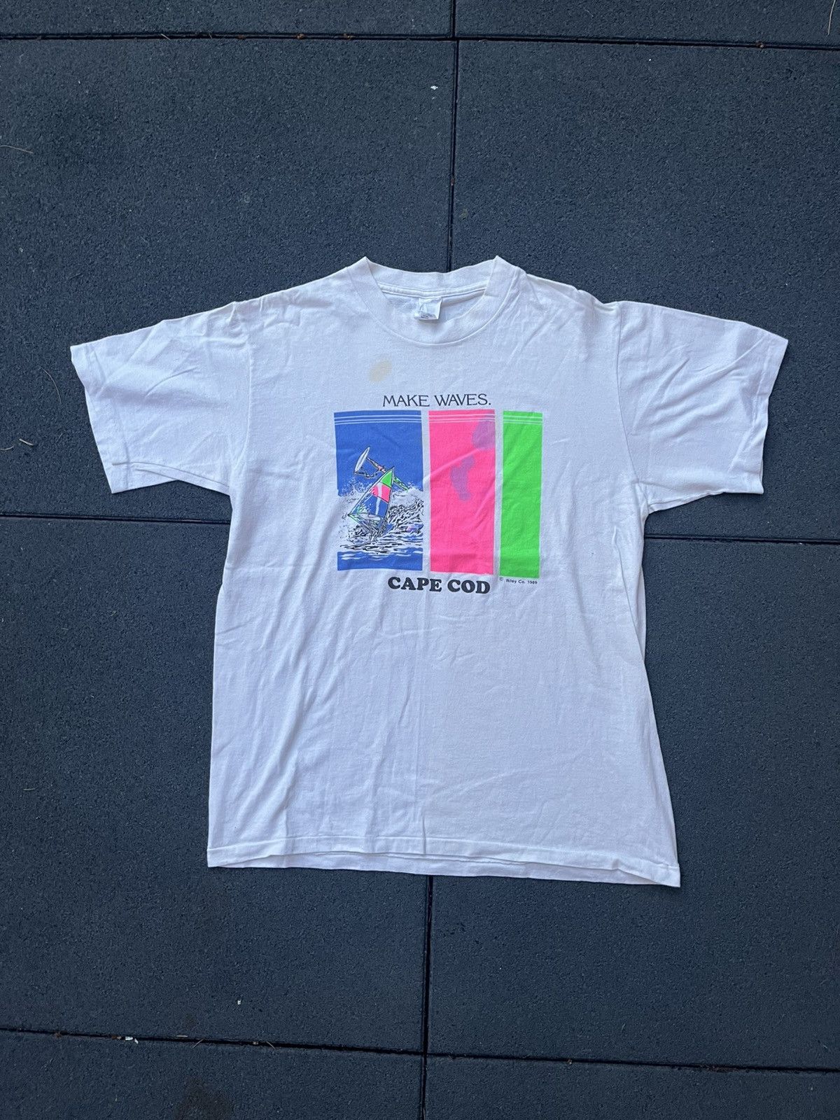Other VINTAGE Kitesurfing Tee Size US L / EU 52-54 / 3 - 1 Thumbnail