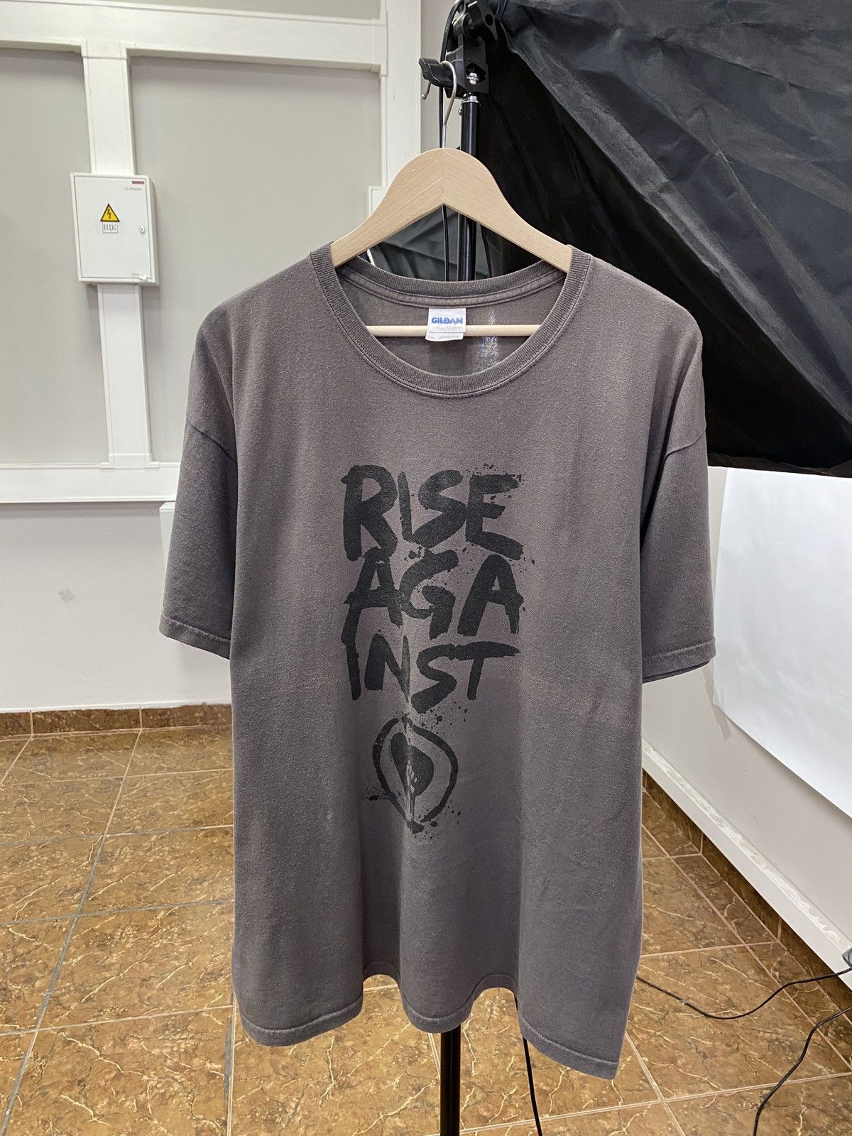 Rage Against The Machine 🇺🇸 Vintage Y2K Rise Against Punk Rock Band T-shirt Rare Retro Size US XL / EU 56 / 4 - 1 Thumbnail