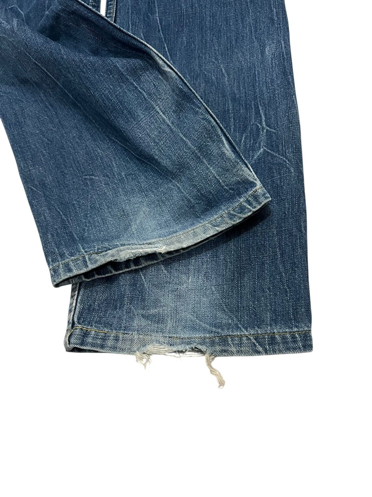 Levi's Vintage Levis 702 Distress Clawmark Jean Size US 29 - 13 Thumbnail