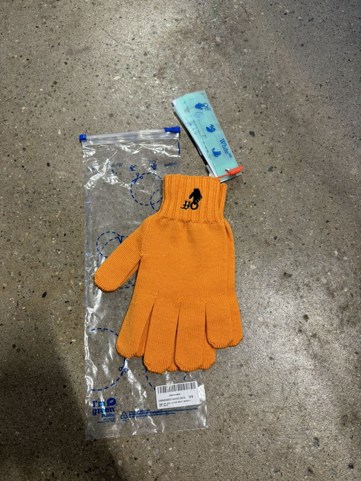 Off-White Off-White Embroidery Gloves NEW 350$ Size ONE SIZE - 1 Thumbnail