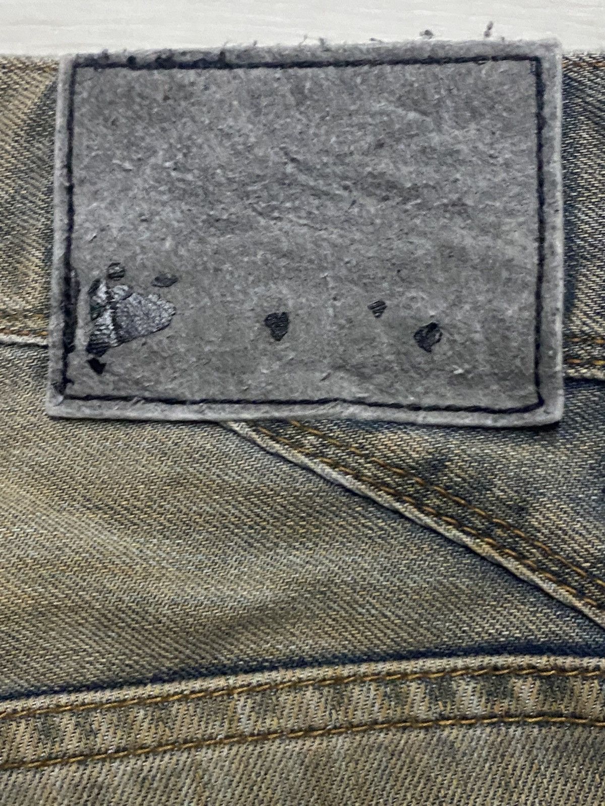 Hysteric Glamour Vintage Back Number Mud Wash Distressed Curve Leg Loose Jean Size US 32 / EU 48 - 10 Thumbnail