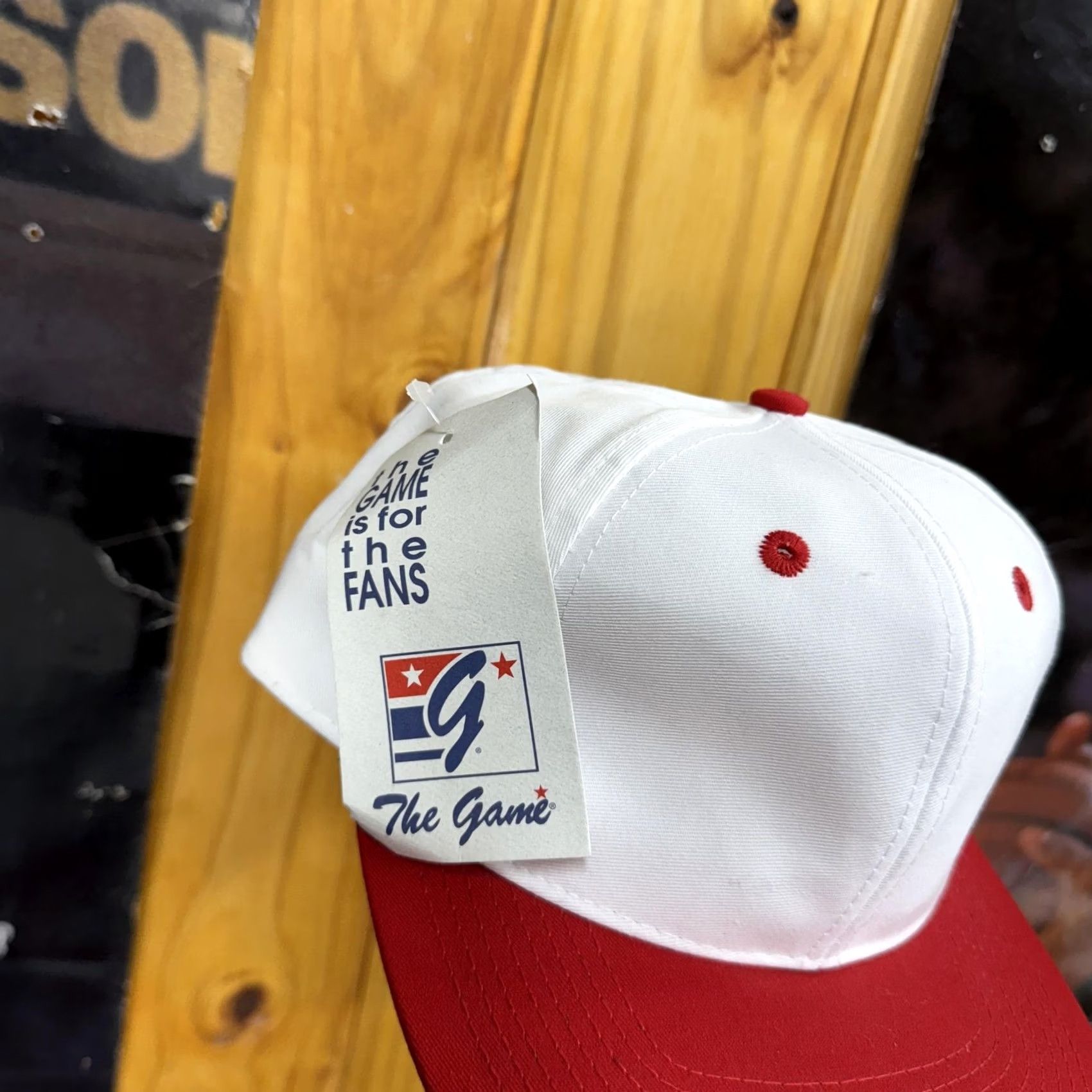 Vintage VINTAGE The Game Hat Cap Snap Back White Red Blank Green Undervisor Mens 90s Size ONE SIZE - 2 Thumbnail