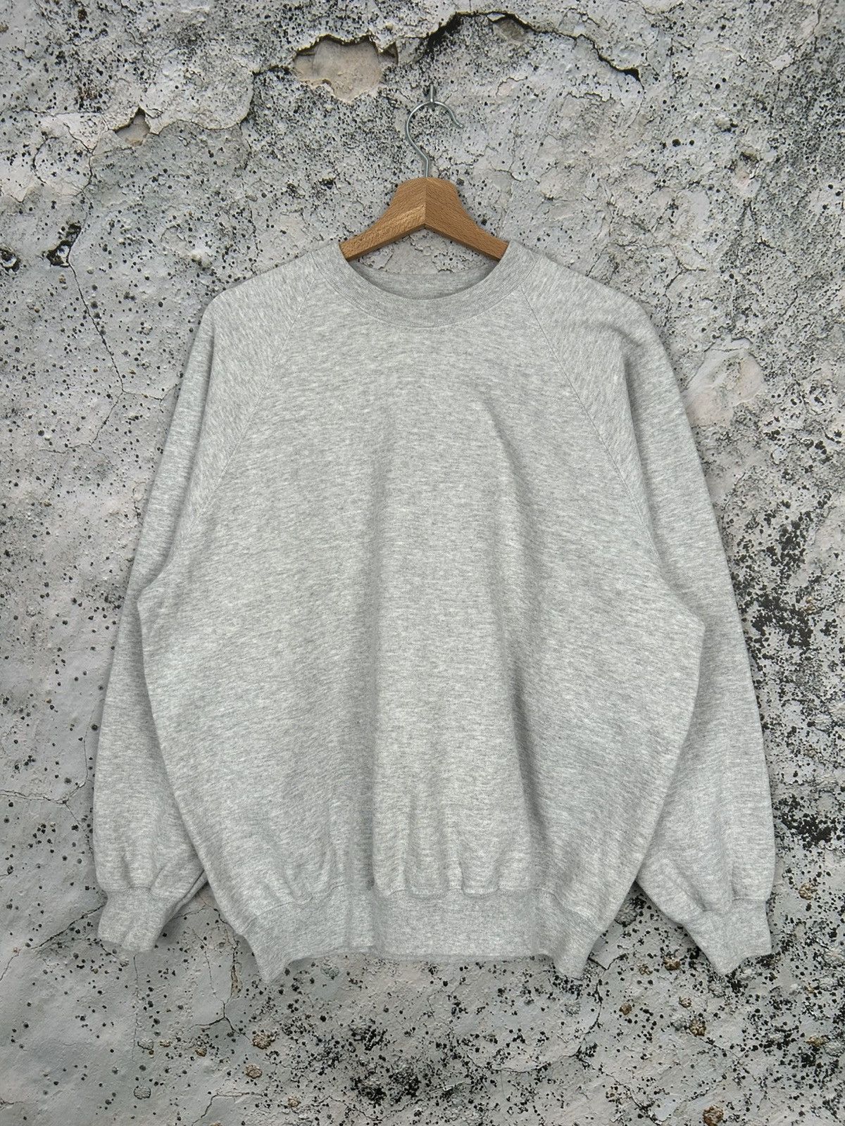 Fruit Of The Loom Vintage Baggy FOTL Basic Crewneck Streetwear Hype Skate Size US L / EU 52-54 / 3 - 1 Thumbnail