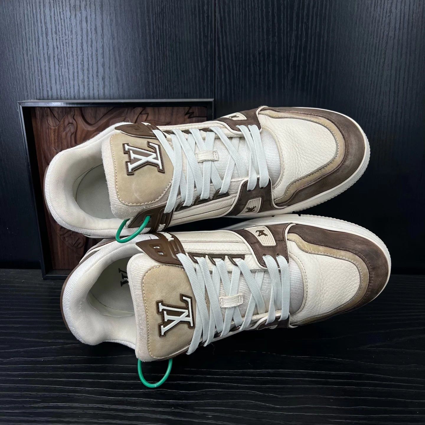 Louis Vuitton LV Trainer Men's Eu9 Mocha Good Condition Size US 10 / EU 43 - 4 Thumbnail
