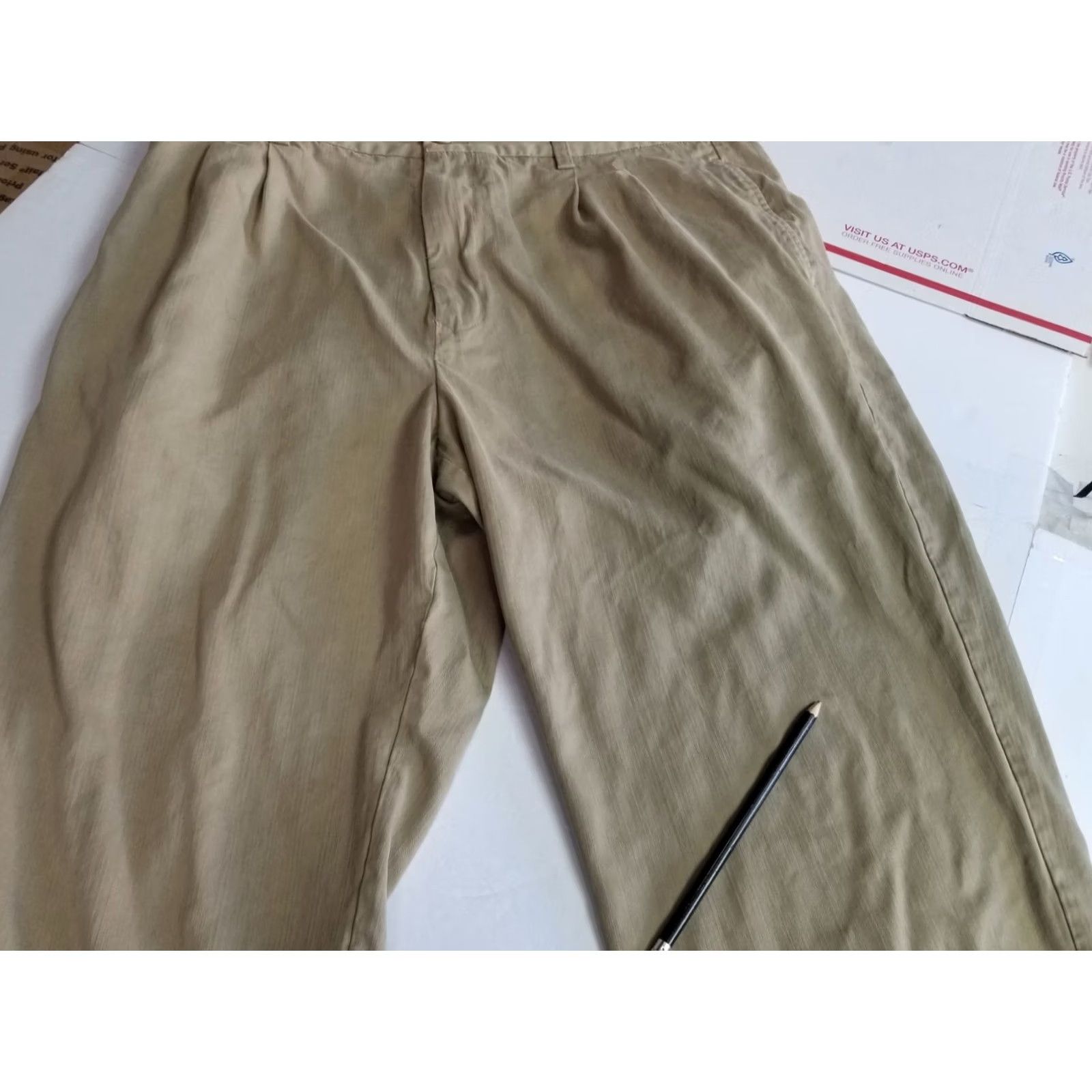 Tommy Bahama Tommy Bahama Pants Flat Front Chino Silk Blend Beige 36x32 Mens Casual Everyday Size US 36 / EU 52 - 7 Thumbnail