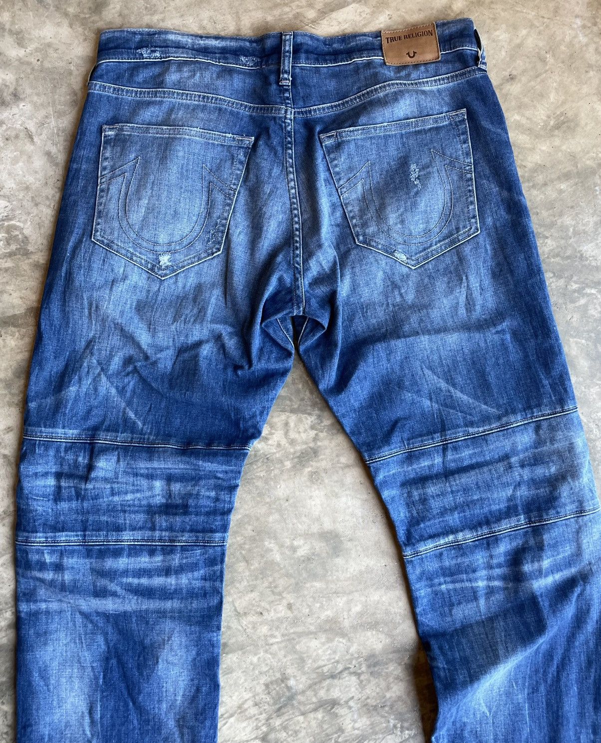 True Religion Vintage True Religion Distressed Jeans Geno Relaxed Slim Size US 32 / EU 48 - 15 Thumbnail