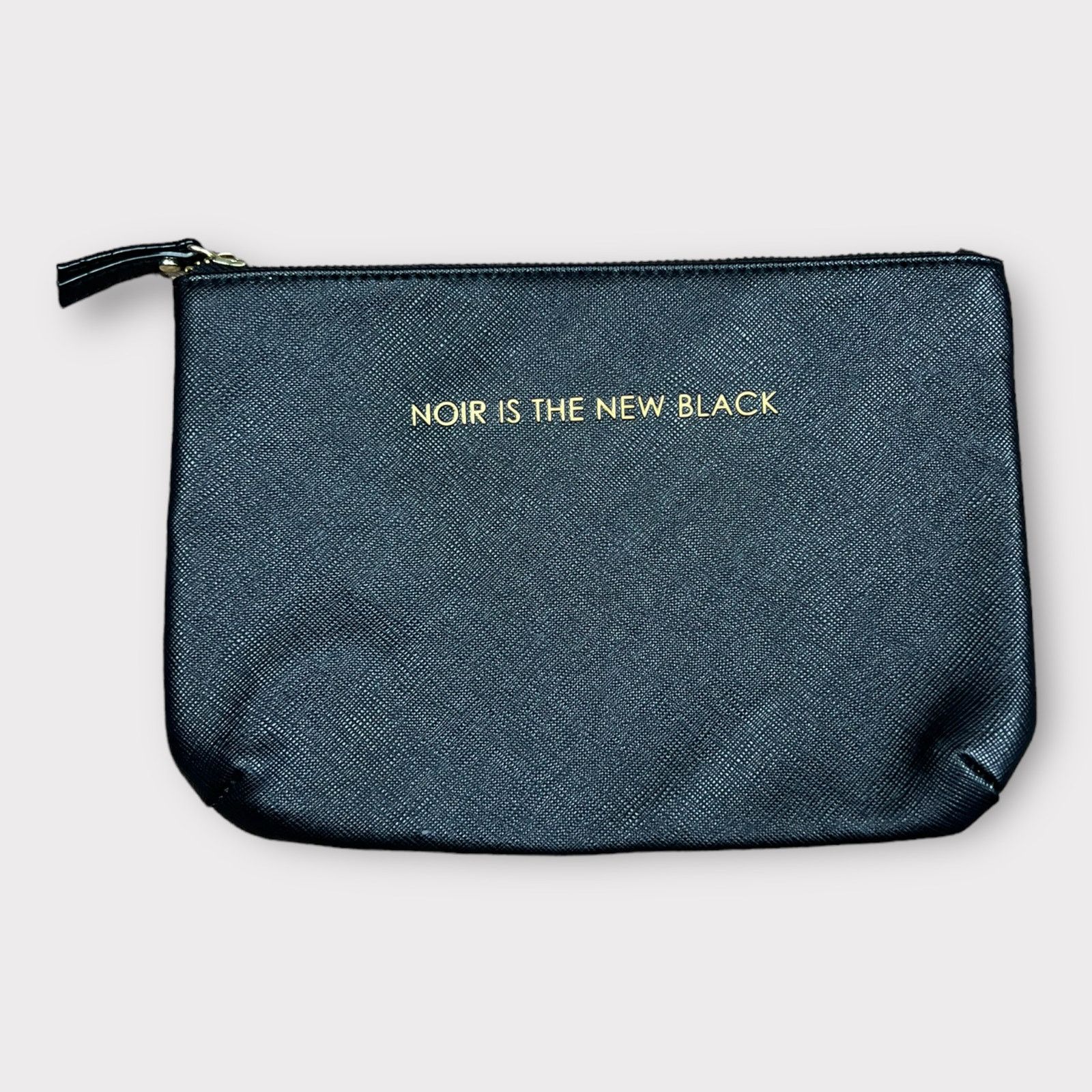 Macys "Noir is the New Black" Makeup and Jewelry Travel Bag Black Size ONE SIZE - 1 Thumbnail