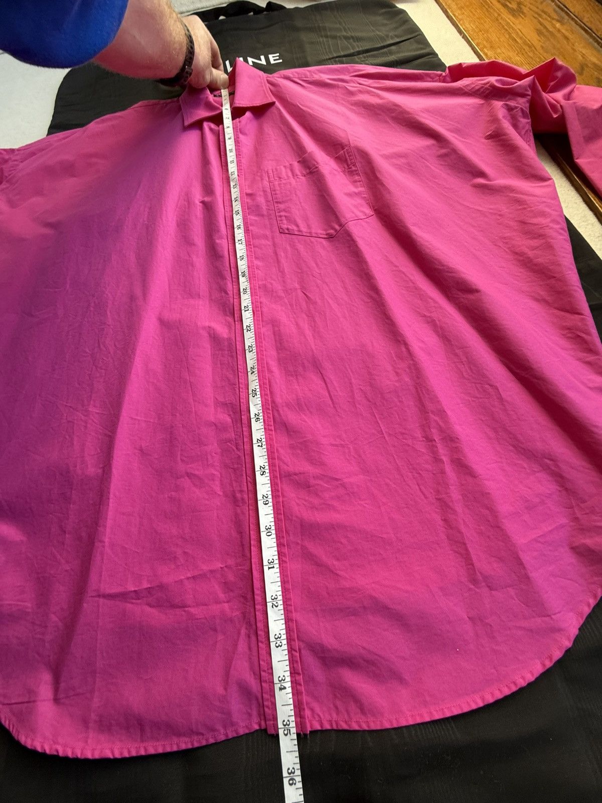 Balenciaga $1.3k FW23 Balenciaga Demna logo pink oversized shirt rare Size US L / EU 52-54 / 3 - 8 Thumbnail