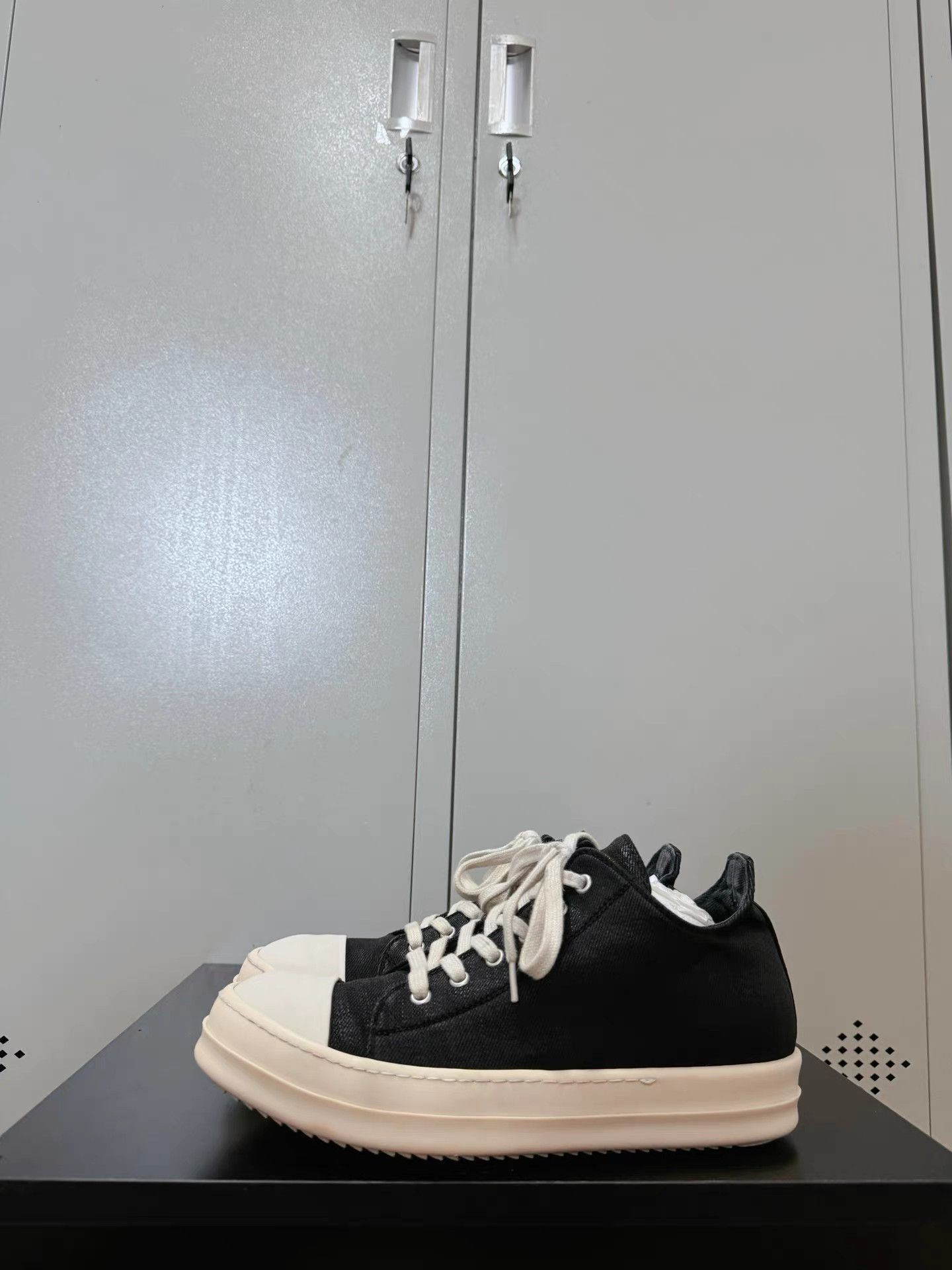 Rick Owens Drkshdw Rick Owens Drkshdw waxed canvas Converse high-top sneakers Size US 6 / EU 39 - 7 Thumbnail