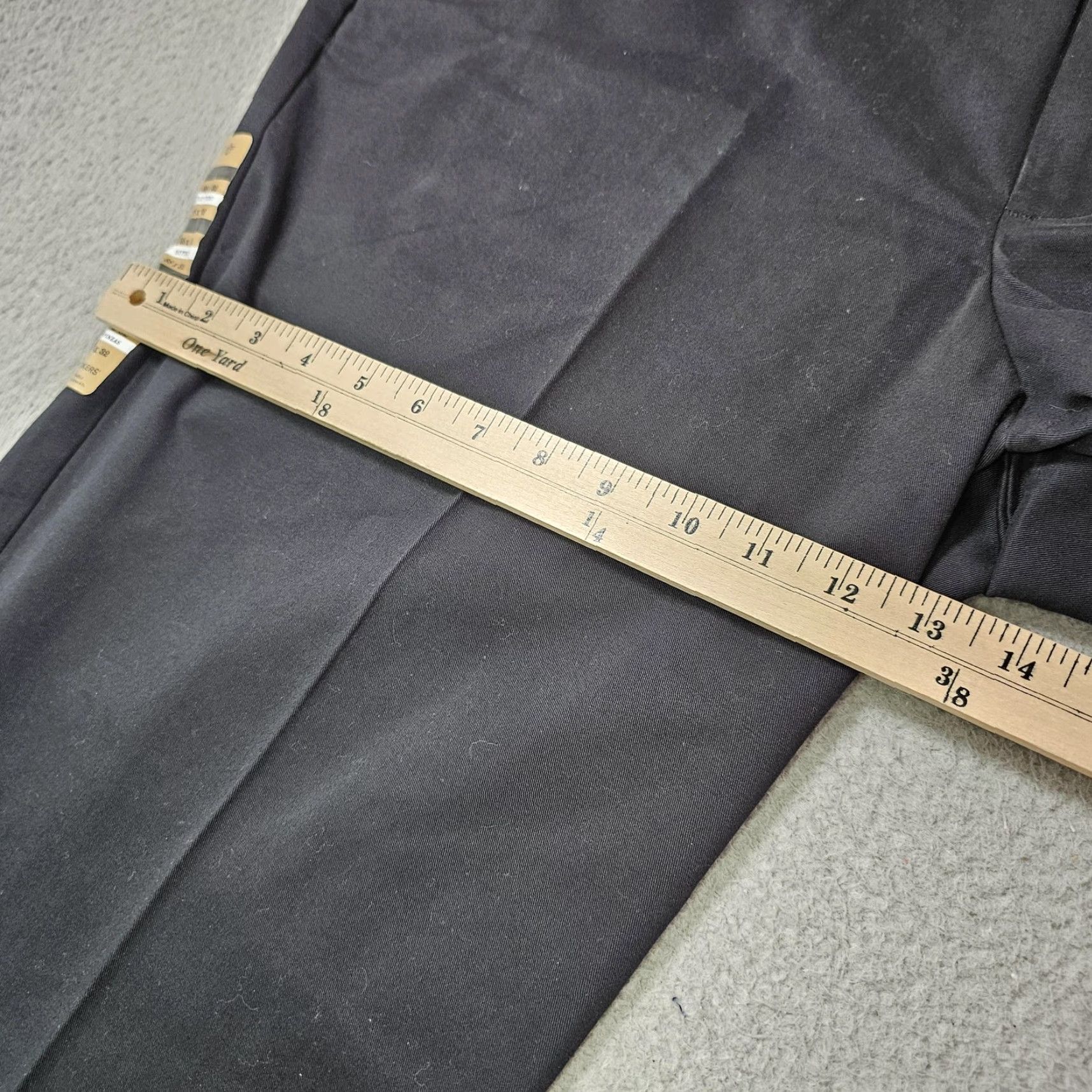 Dockers Dockers D4 Relaxed Fit True Chino Pants Mens 38x30 Black Flat Front Casual Business Workwear Size US 38 / EU 54 - 6 Thumbnail
