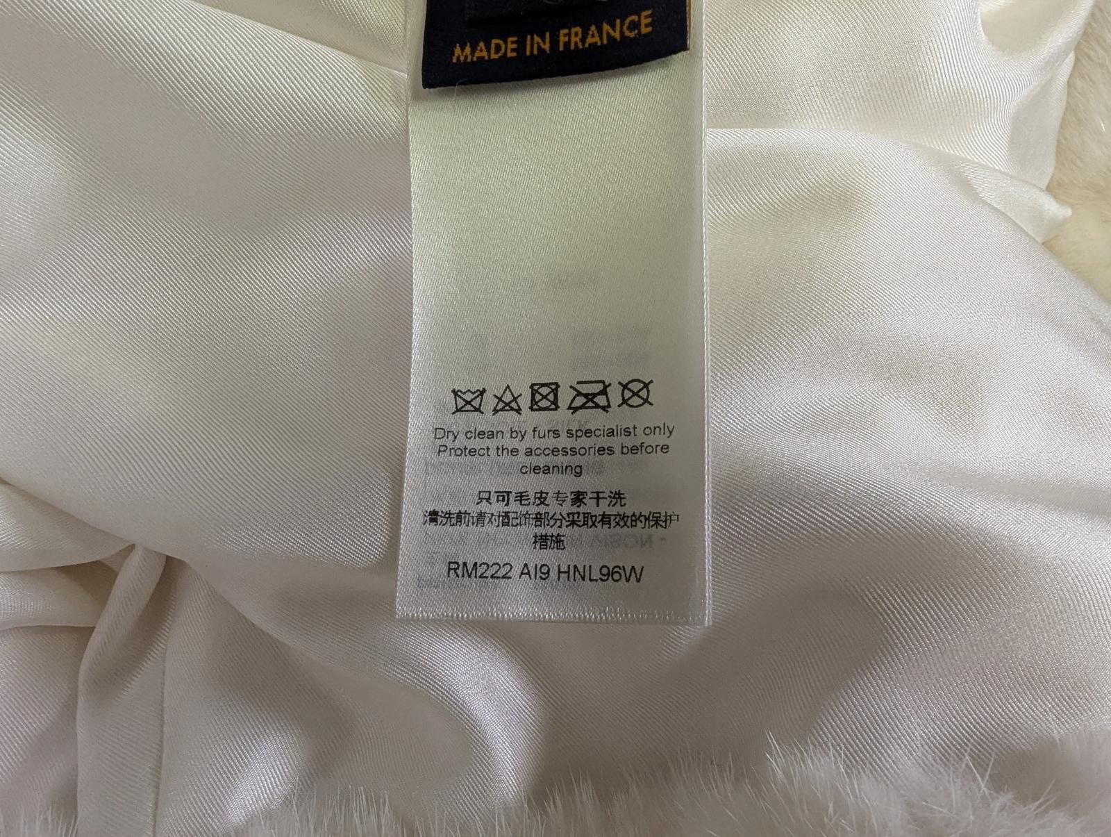 Louis Vuitton Louis Vuitton Mink Hoodie in White Size US XL / EU 56 / 4 - 10 Thumbnail