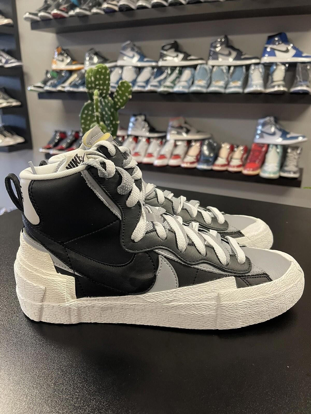 Nike Nike Blazer Mid Sacai Black Grey - BV0072-002 - Size 8.5 Size US 8.5 / EU 41-42 - 3 Thumbnail
