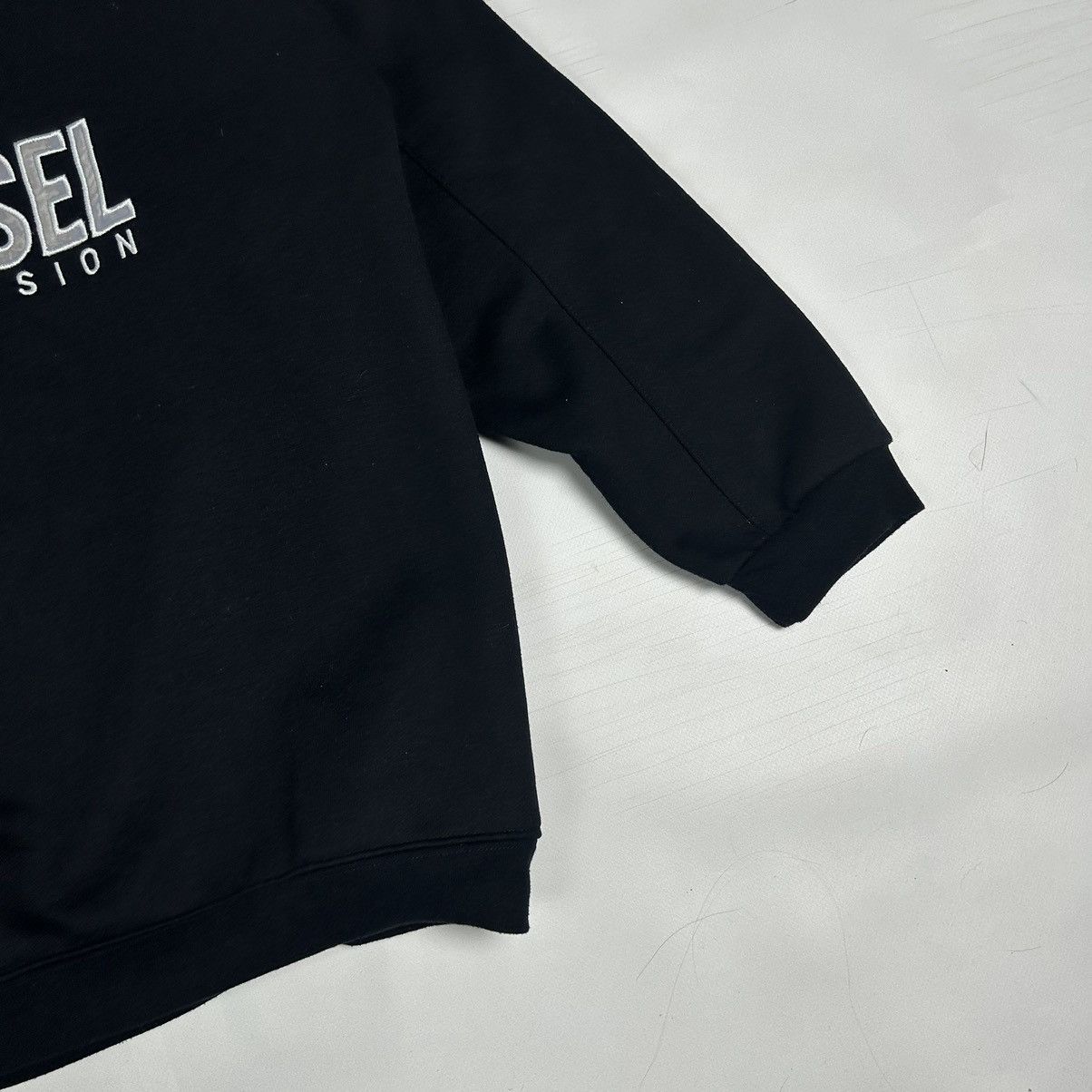 Diesel × Vintage Y2K Diesel Vintage Big Logo Sweatshirt Size US XL / EU 56 / 4 - 4 Thumbnail