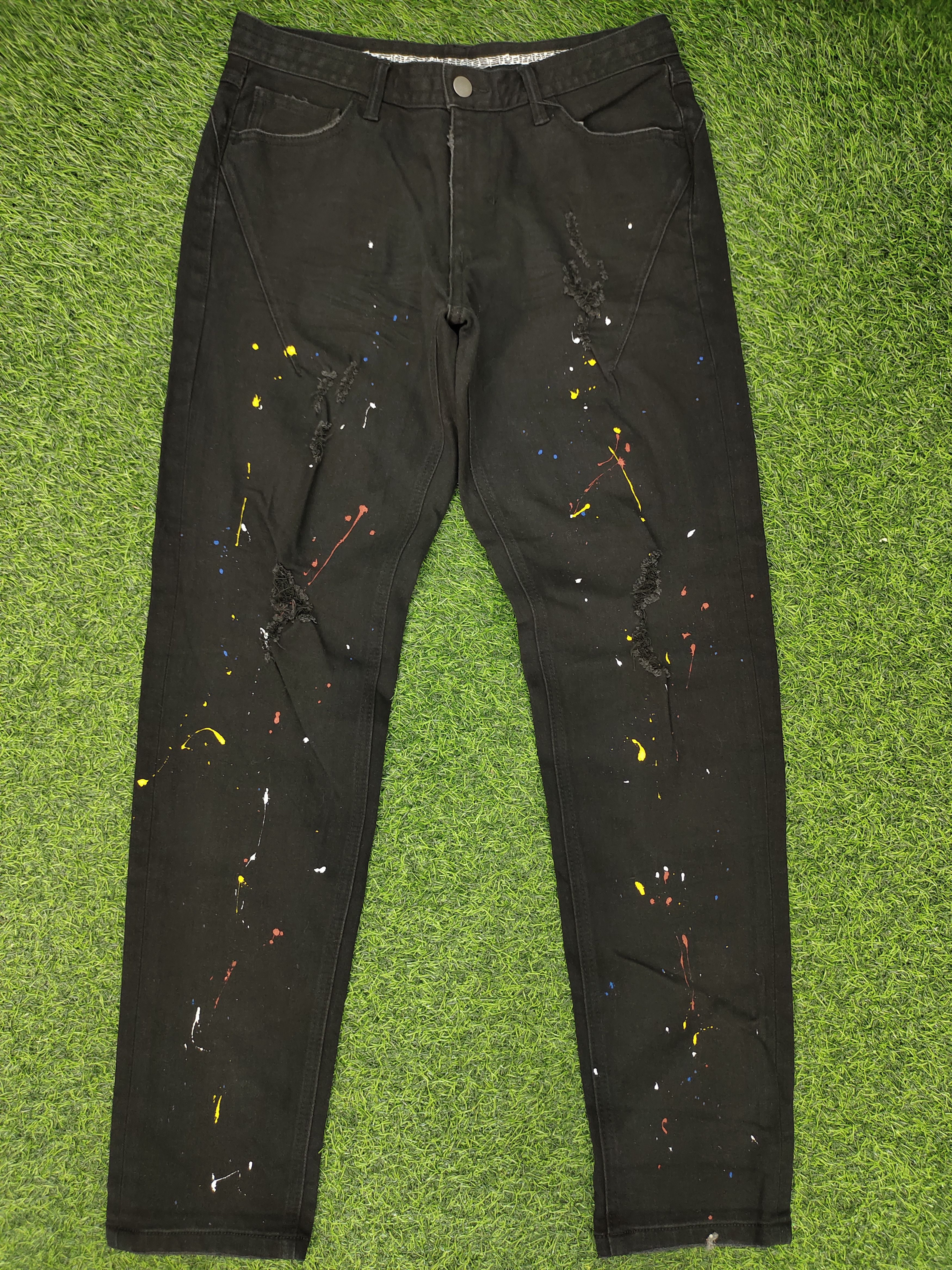 Number (N)ine Number (N)ine Painted Distress Denim Pants Size US 29 - 1 Thumbnail