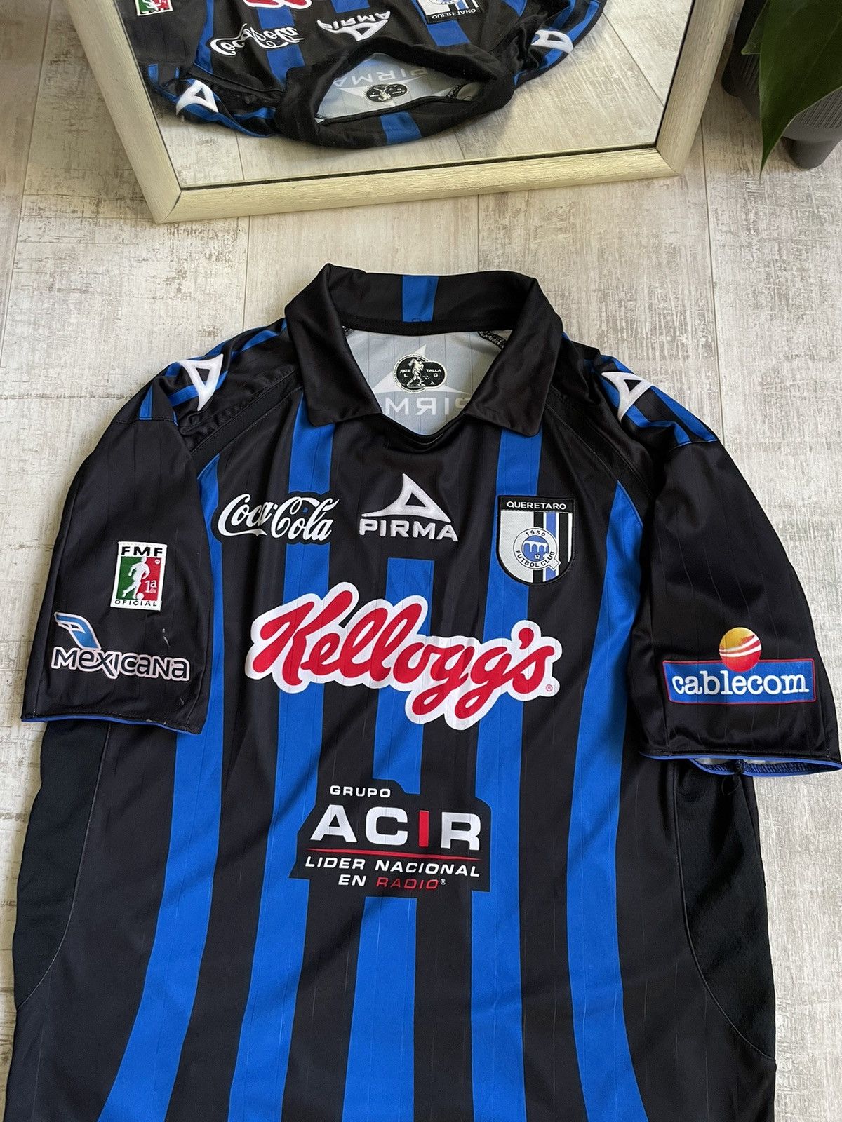 Vintage Vintage Pirma Queretaro 2009/2010 Home Football Shirt Jersey Size US L / EU 52-54 / 3 - 3 Thumbnail