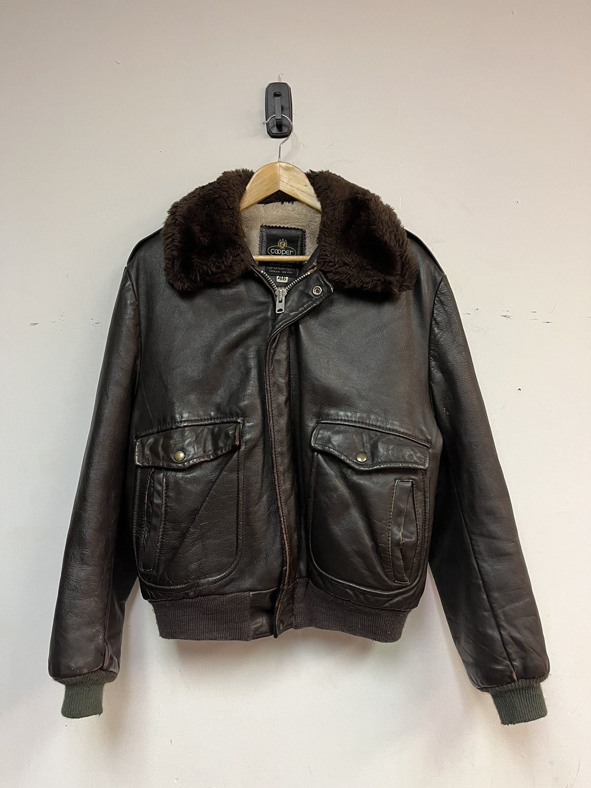 Cooper 70’s Cooper MFG Leather Bomber Jacket Size US L / EU 52-54 / 3 - 1 Thumbnail