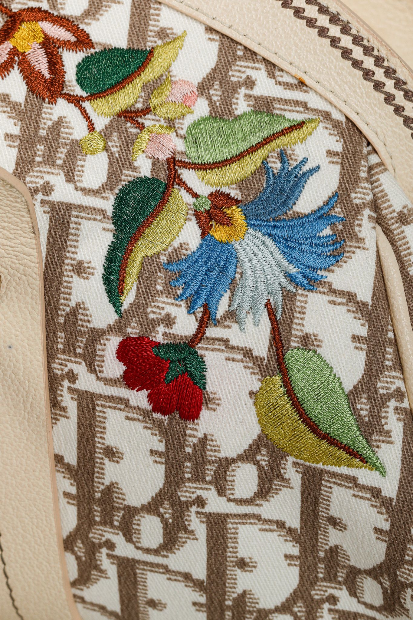 Dior Christian Dior Vintage Flowers Monogram Embroidered Bag Size ONE SIZE - 10 Thumbnail
