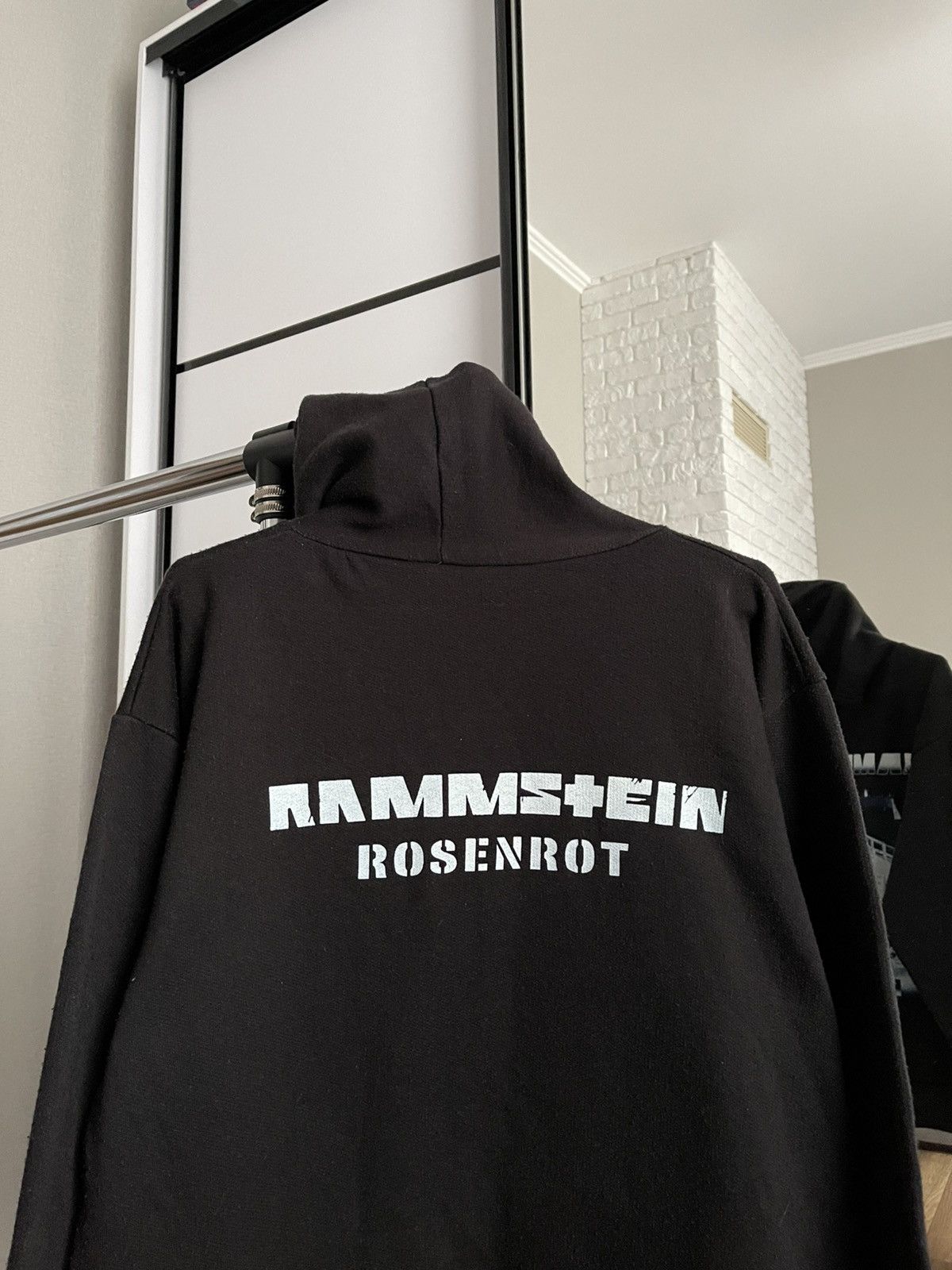 Band Tees 2005 Rammstein Rosenrot Vintage Hoodie Pullover Rock Band Size US M / EU 48-50 / 2 - 8 Thumbnail