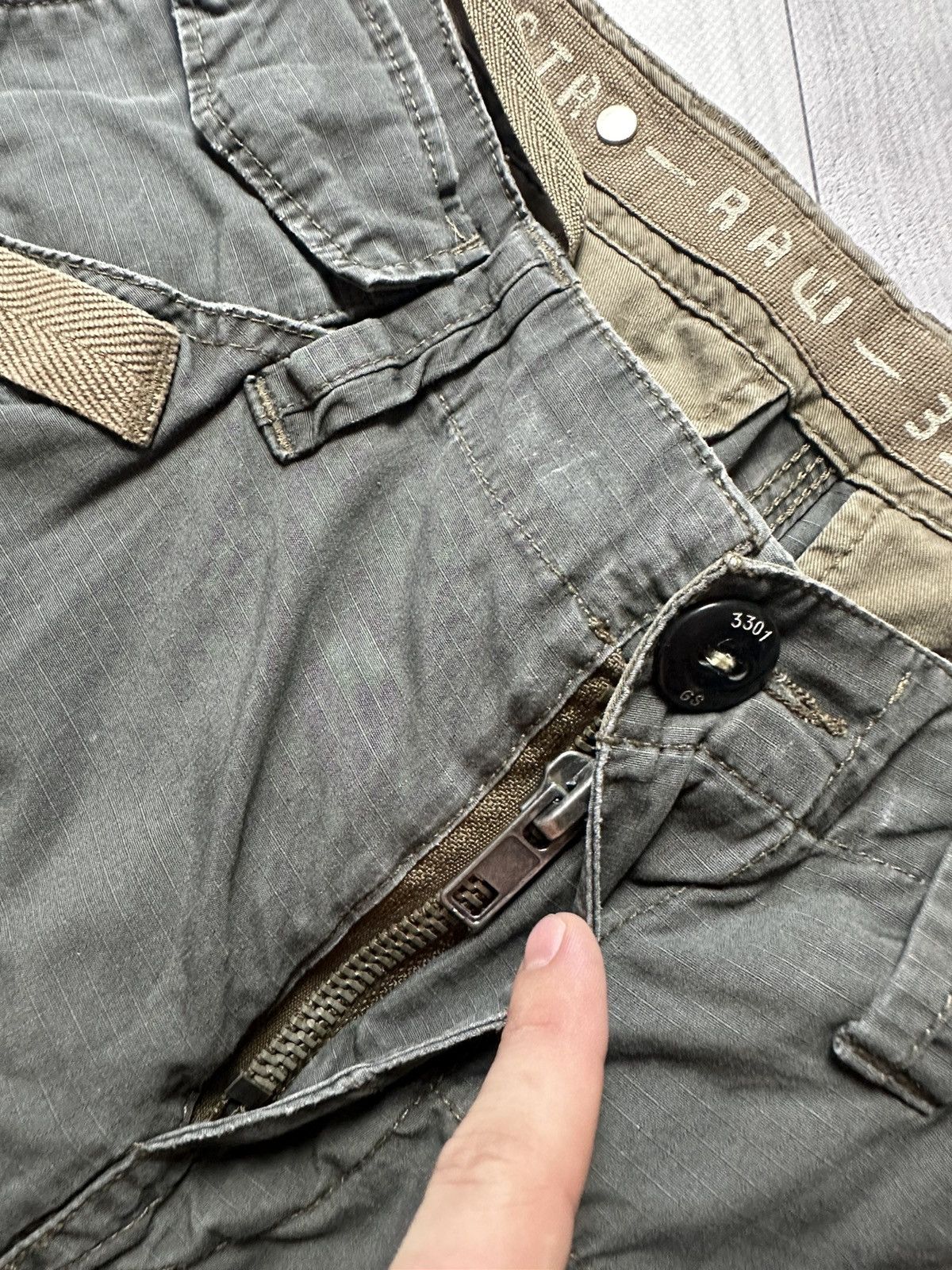 G-Star × Vintage Vintage Raw G Star cargo shorts size 32 rare pocket drill Size US 32 / EU 48 - 6 Thumbnail