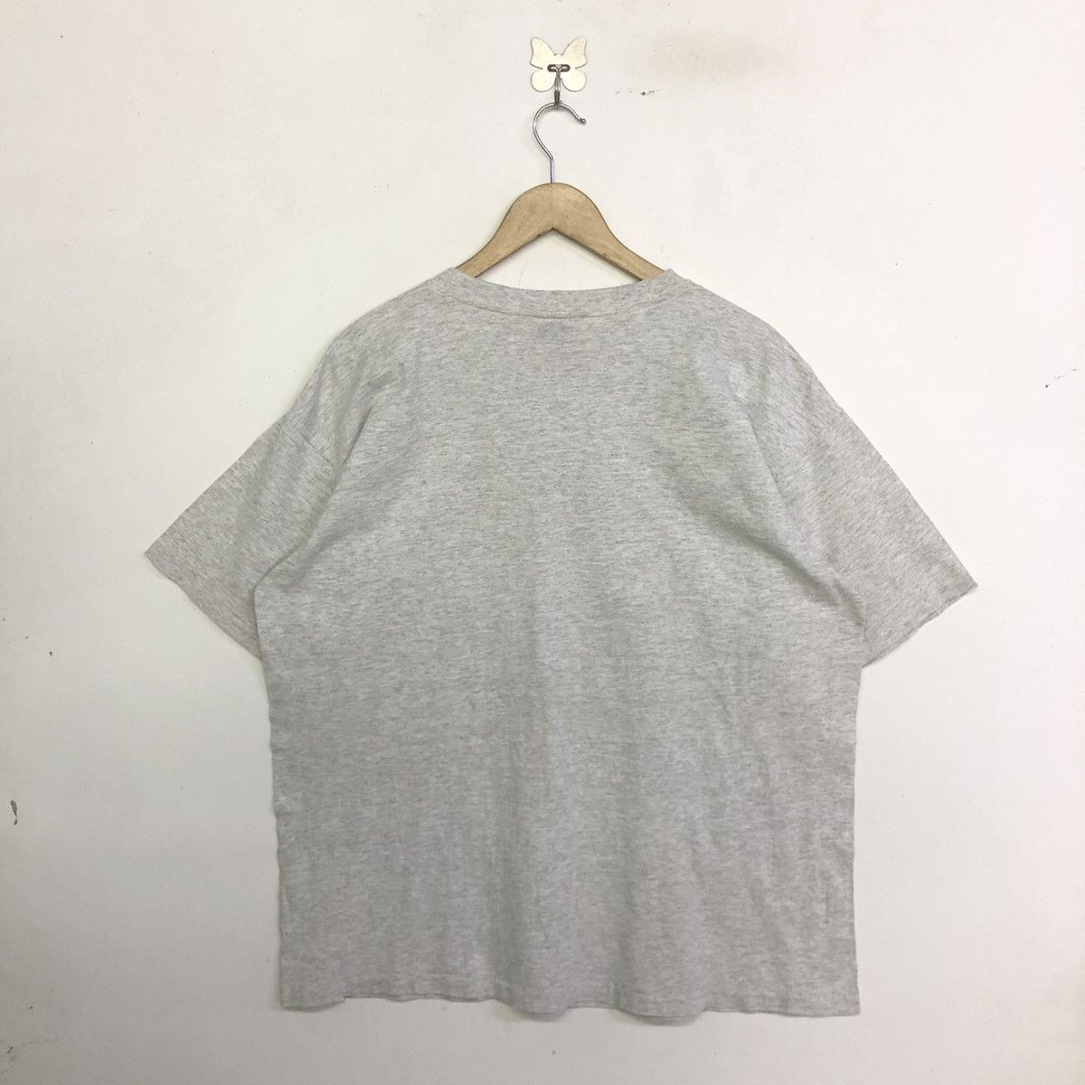 Converse × Vintage Vintage Converse 1974 Basketball Yearbook Tshirt Size US L / EU 52-54 / 3 - 7 Thumbnail