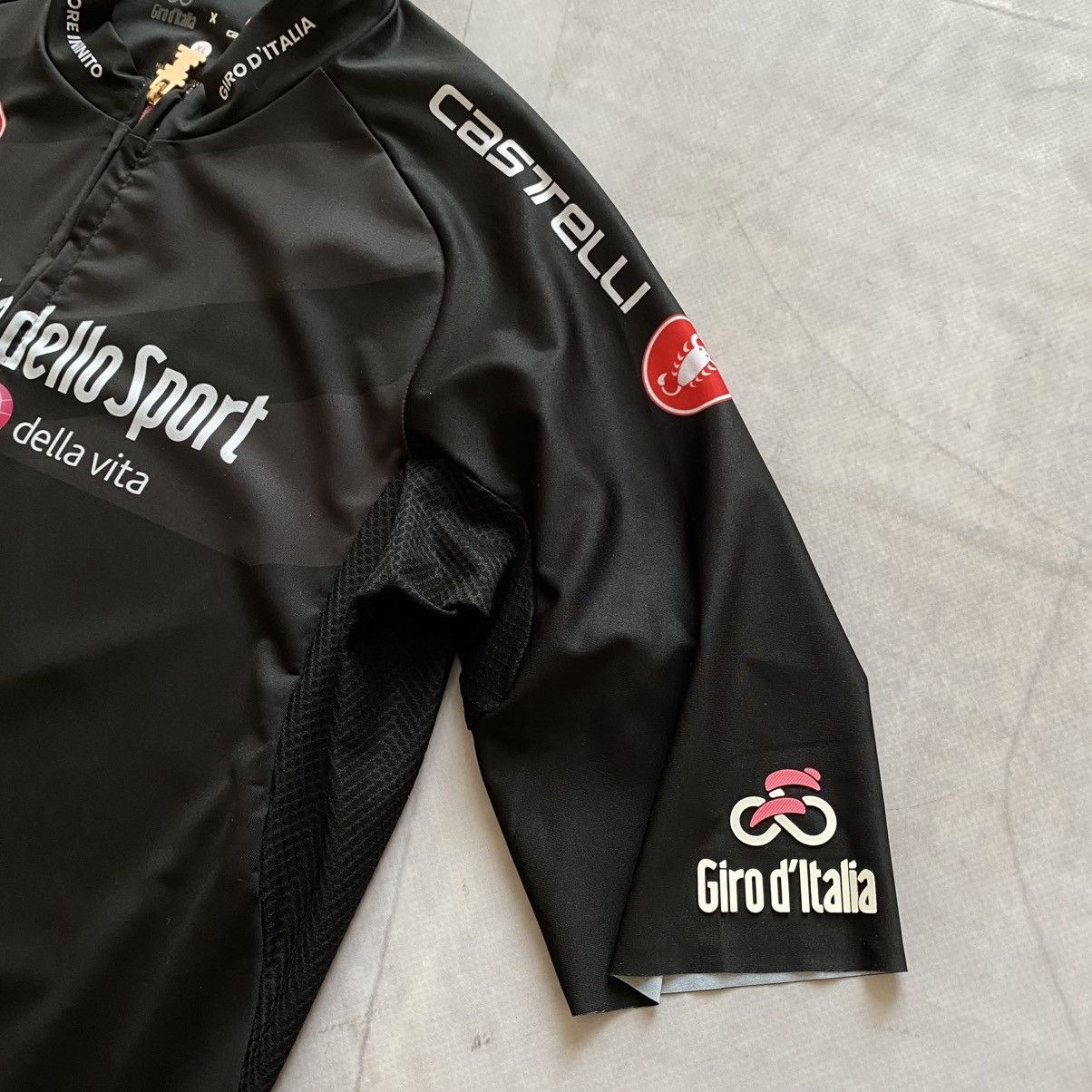GOREWEAR Castelli Giro D’Italia SITIP Amore Infinito Cycling Jersey Size US XL / EU 56 / 4 - 3 Thumbnail