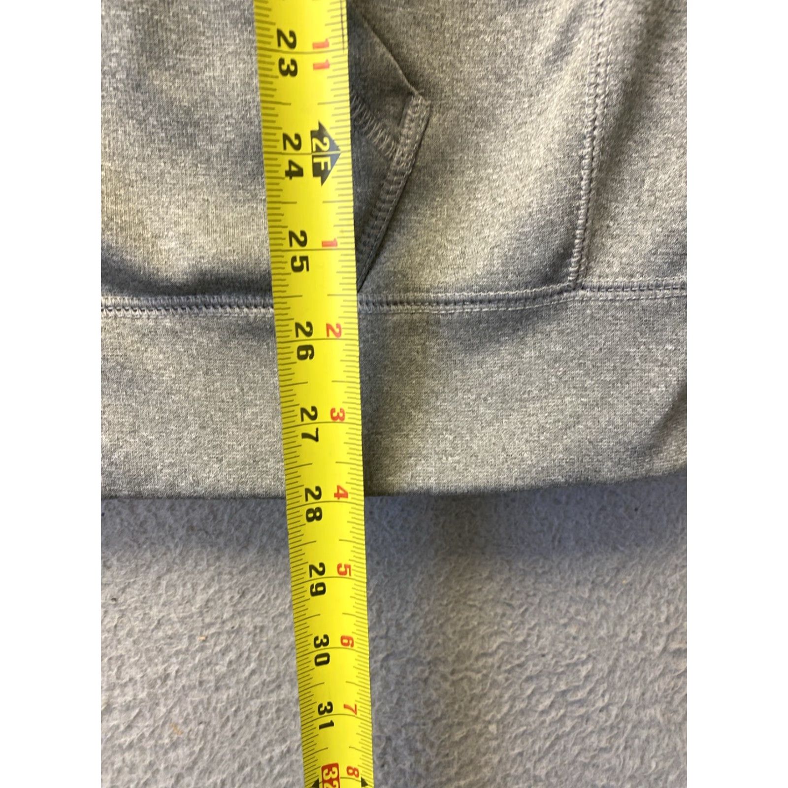 Nike Nike Therma Fit Swoosh Zip Sweater Adult L Gray Hoodie Sweatshirt Mens /53-52 Size US L / EU 52-54 / 3 - 5 Thumbnail