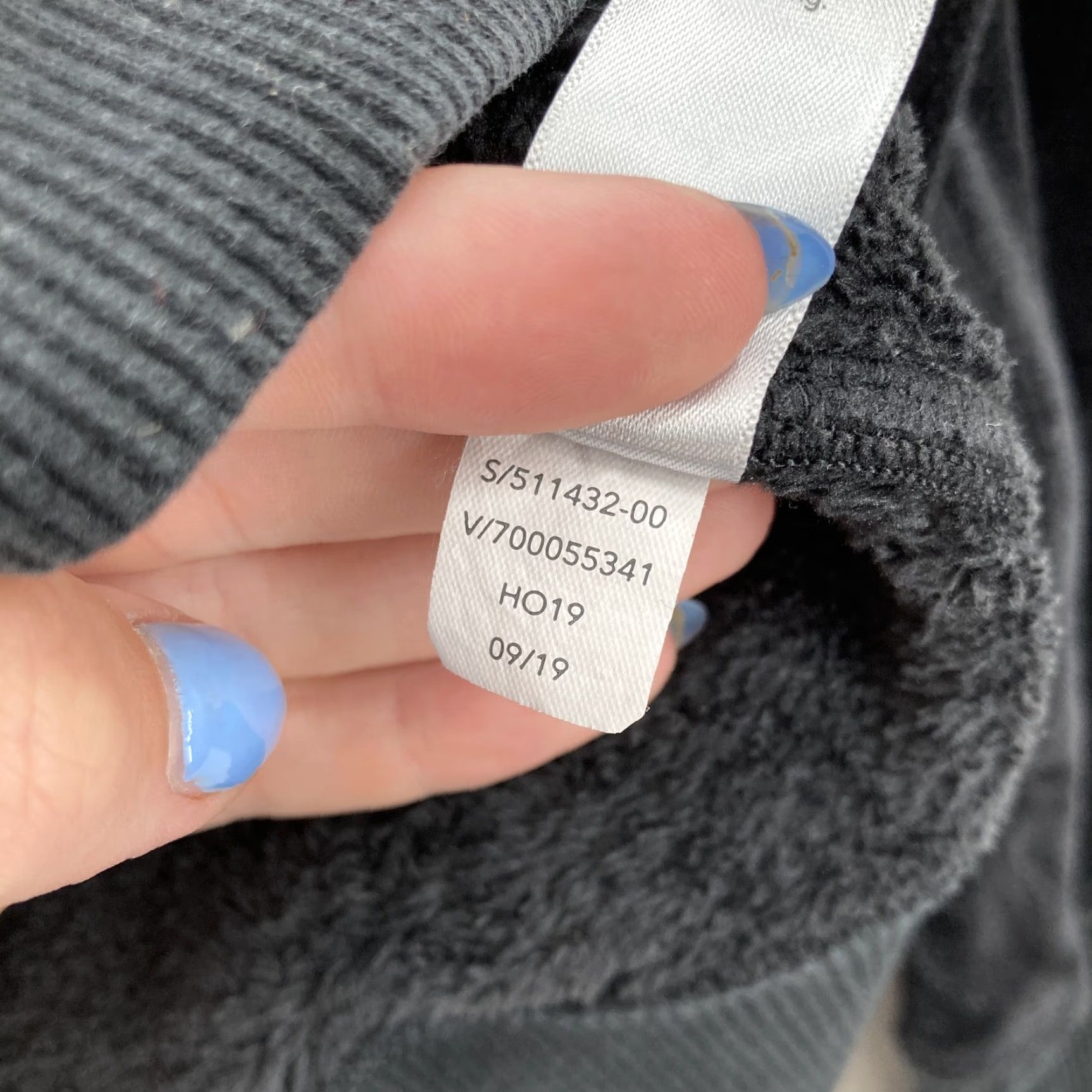 Athleta Athleta Hoodie Womens XS Black Plush Fleece Full Zip Jacket Size XS / US 0-2 / IT 36-38 - 7 Thumbnail