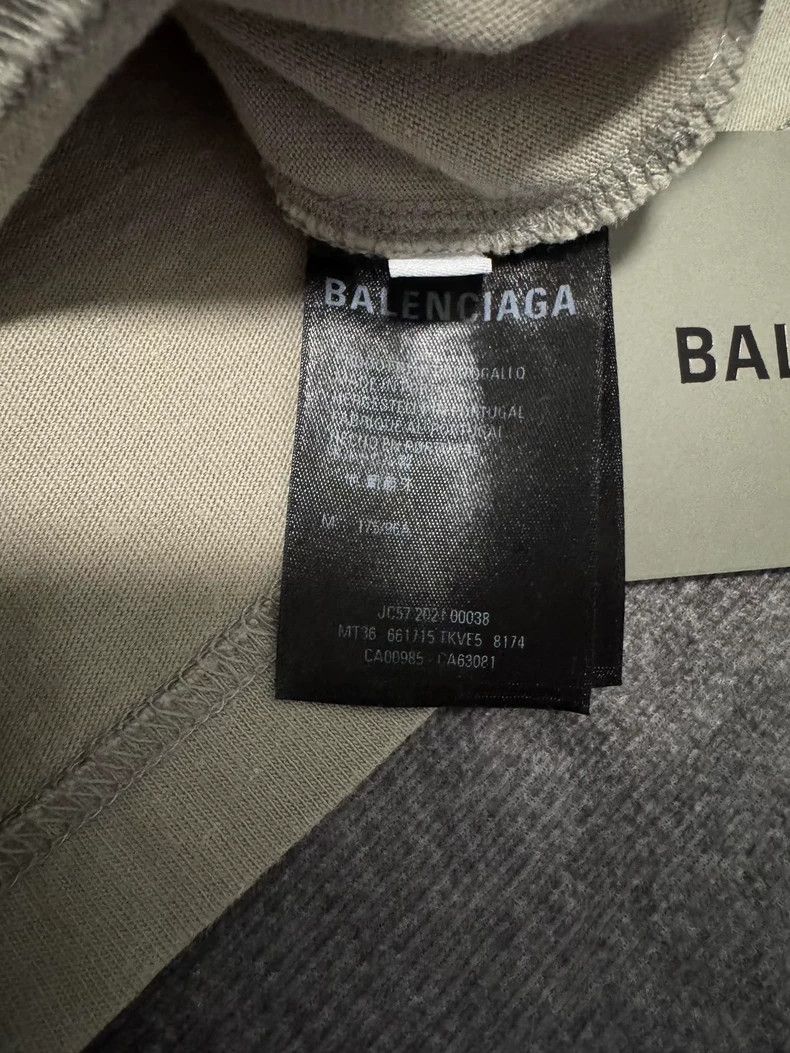 Balenciaga Balenciaga Khaki damage two-dimensional code printing shor Size US M / EU 48-50 / 2 - 3 Thumbnail