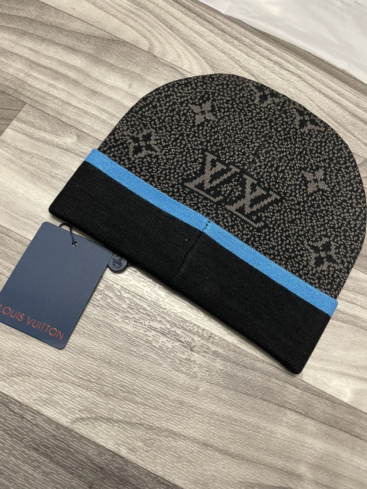 Other Blue Stripe Monogram-Style Knit Beanie | Never Worn Size ONE SIZE - 4 Thumbnail