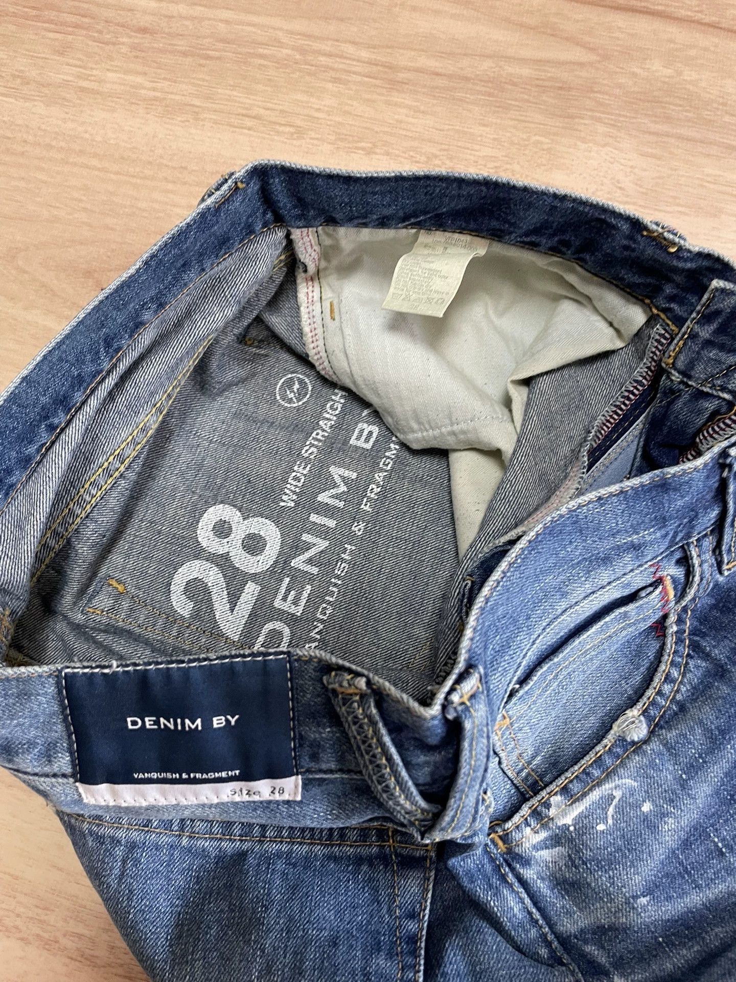 Vanquish Blue Distressed Paint Splatter Denim Jeans Size 28 Size US 28 / EU 44 - 7 Thumbnail