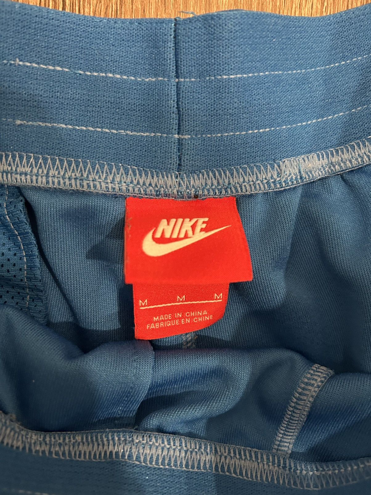 Nike Nike silk shorts Size US 32 / EU 48 - 3 Thumbnail