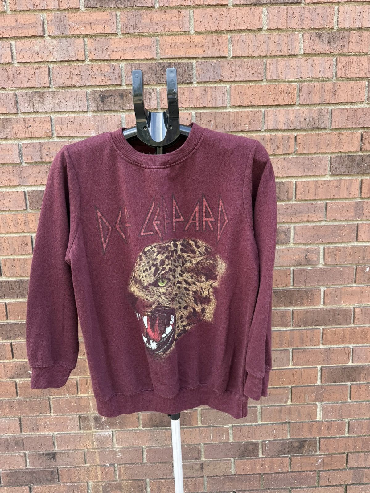 Def Leppard Def Leppard Rock Band Crewneck Sweatshirt Maroon Burgundy Size L / US 10 / IT 46 - 5 Thumbnail