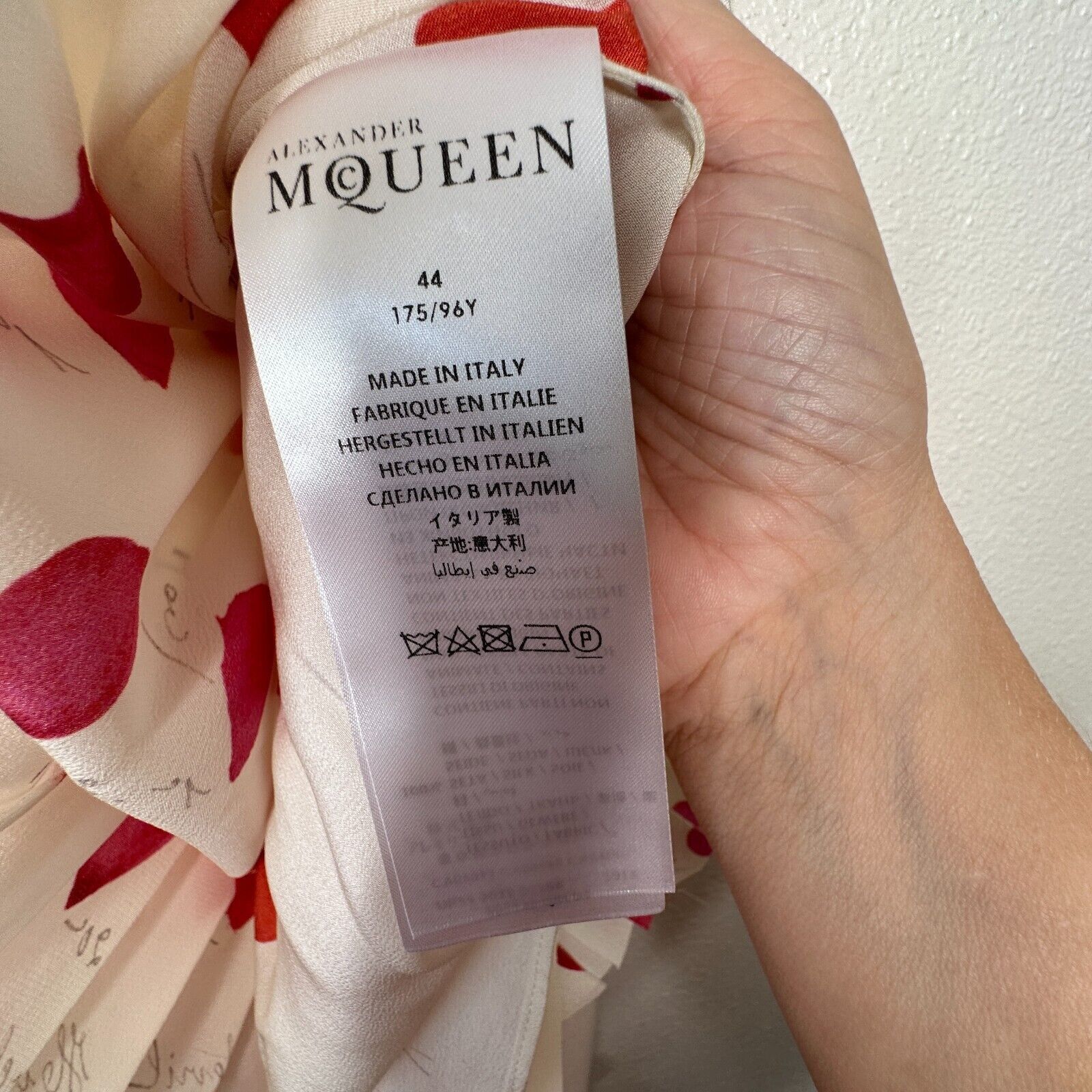 Alexander McQueen Alexander McQueen Cream Red Sleeveless Ruffle Blouse 44 / 12 Size L / US 10 / IT 46 - 13 Thumbnail