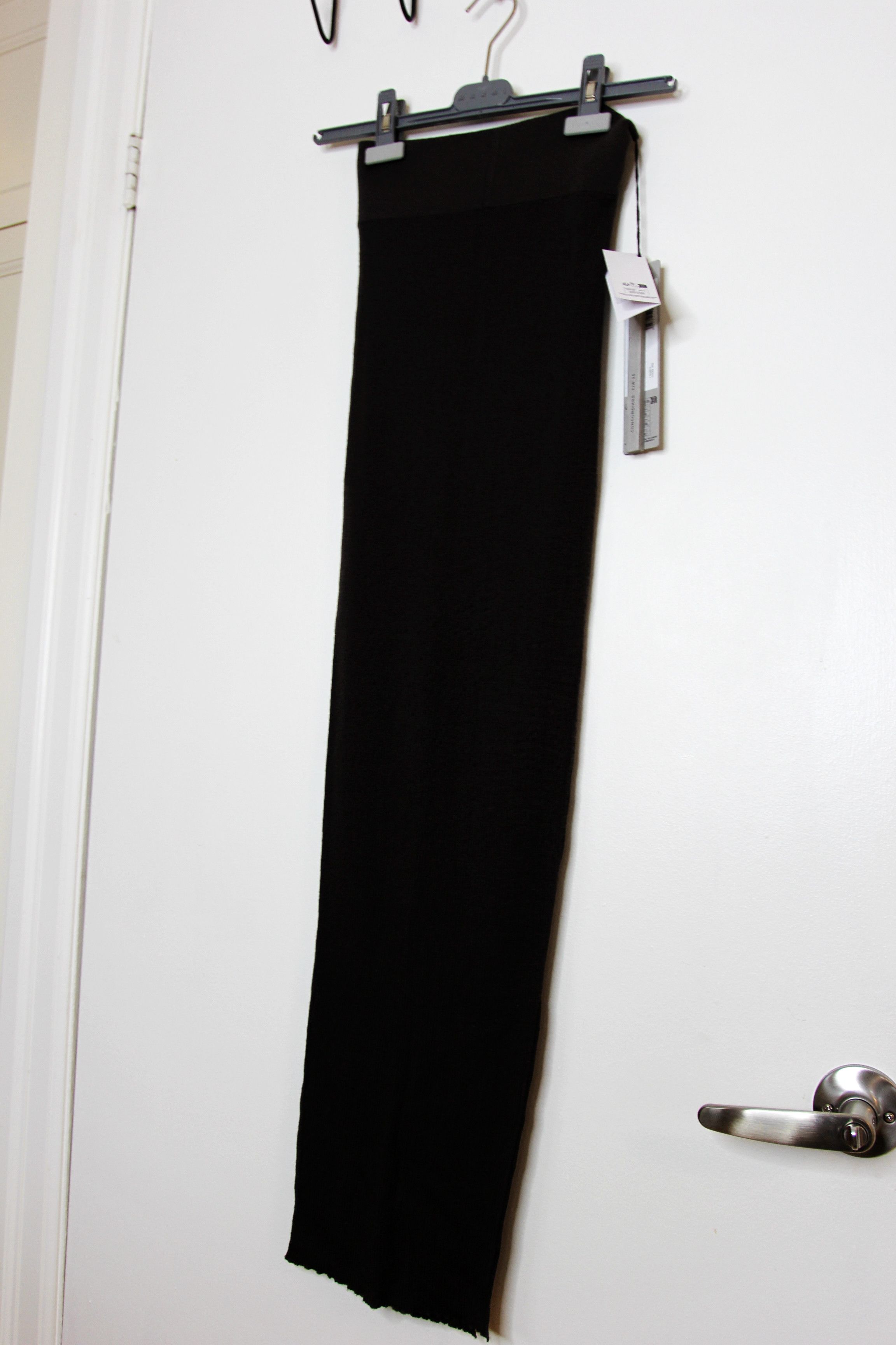 Rick Owens BNWT AW25 RICK OWENS "CONCORDIANS" RIB SACRISKIRT SKIRT XS Size 25" / US 0 / IT 36 - 5 Thumbnail