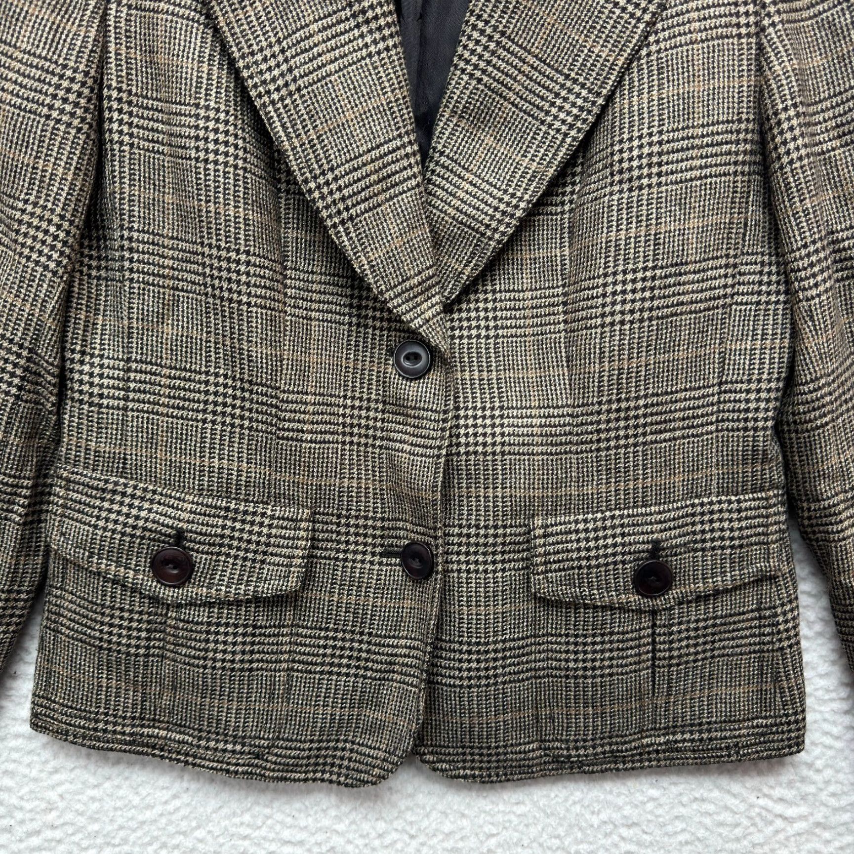 Jones New York VINTAGE Jones New York Blazer Women 4 Wool Blend Beige Houndstooth Plaid Blazer Barons Academia Tan Beige Mens Womens Girls Boys Size S / US 4 / IT 40 - 3 Thumbnail