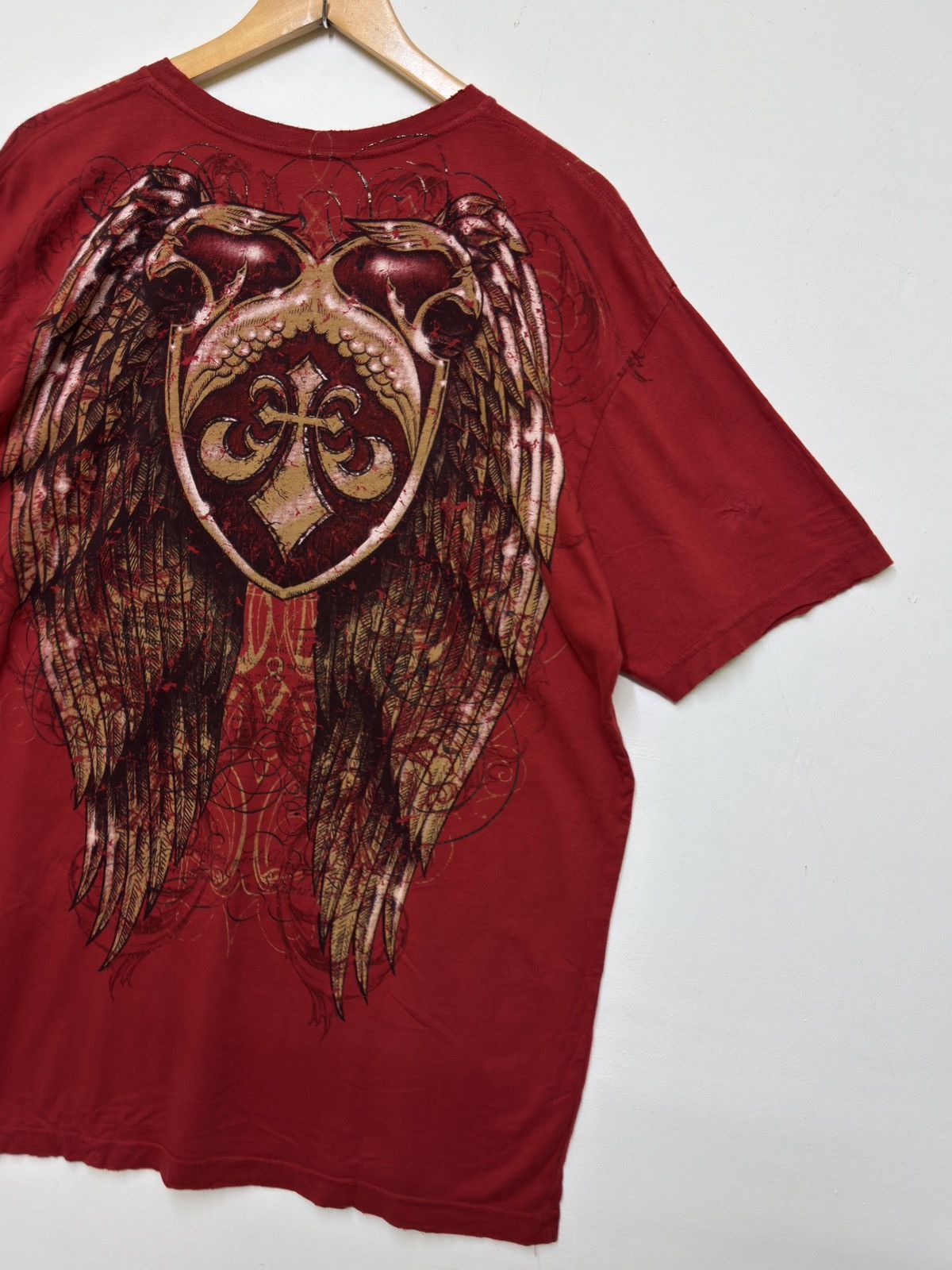 Affliction Affliction Gothic Shield & Angel Wings Graphic Back Print Size US XL / EU 56 / 4 - 11 Thumbnail