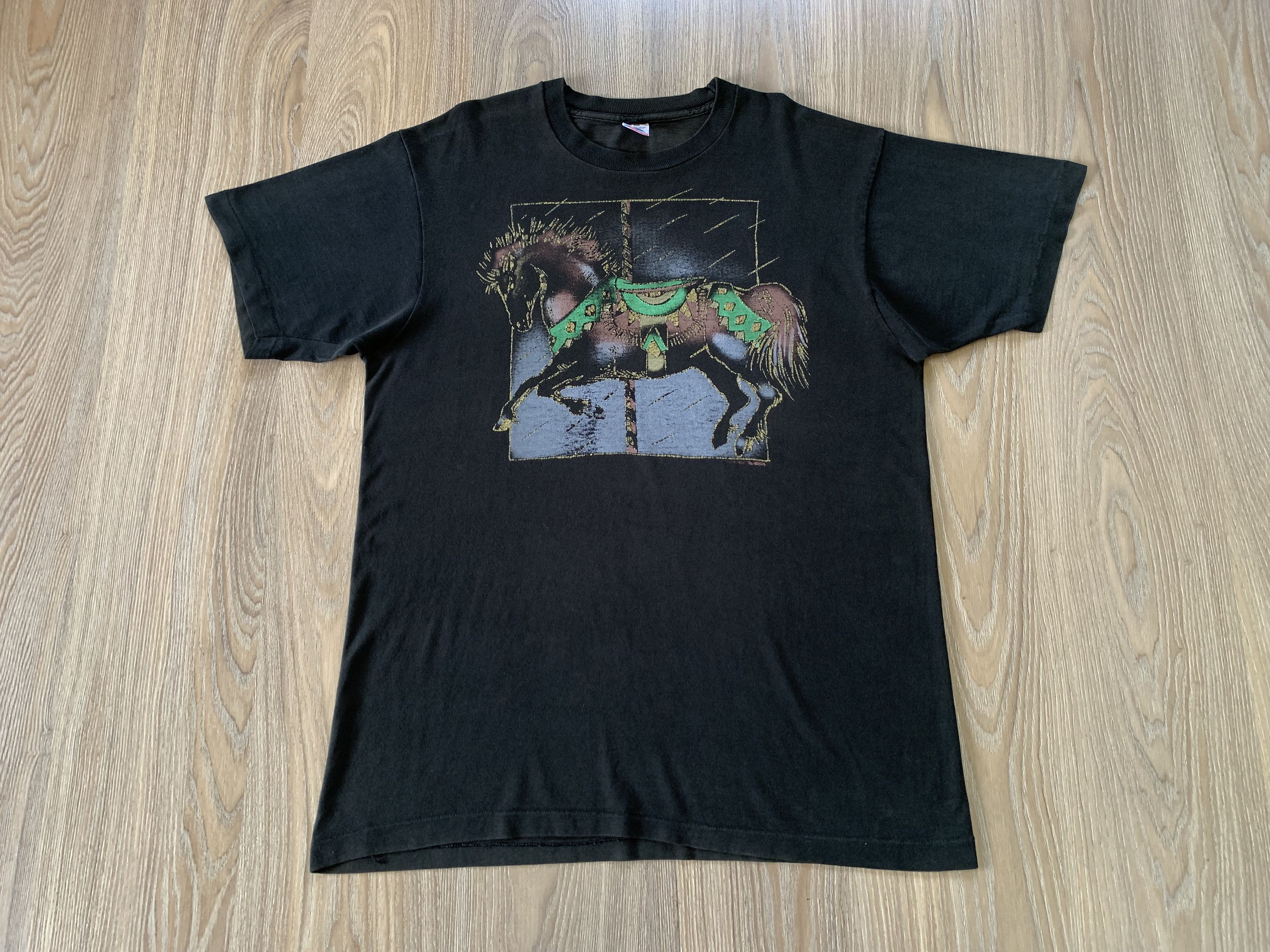 Fruit Of The Loom × Vintage Vintage Fruit Of The Loom Carousel Horse Printed T Shirt Size US XL / EU 56 / 4 - 2 Thumbnail