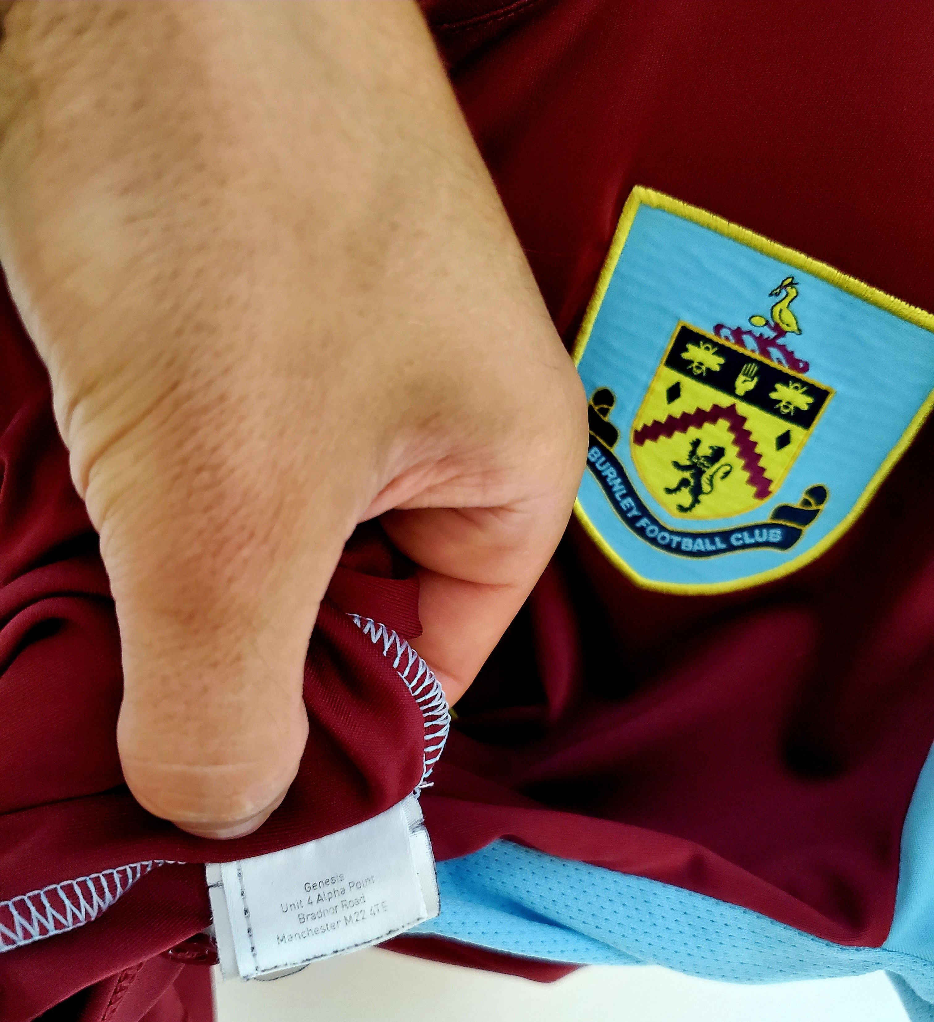 Puma Burnley Home football shirt 2017 - 2018 Jersey Puma M Size US M / EU 48-50 / 2 - 6 Thumbnail