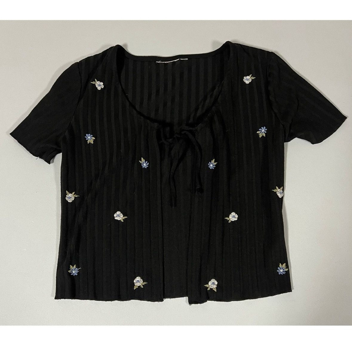 Vintage Black Floral Boho Short Sleeve Cardigan Shirt Blouse XS🪻✨ Size XS / US 0-2 / IT 36-38 - 3 Thumbnail
