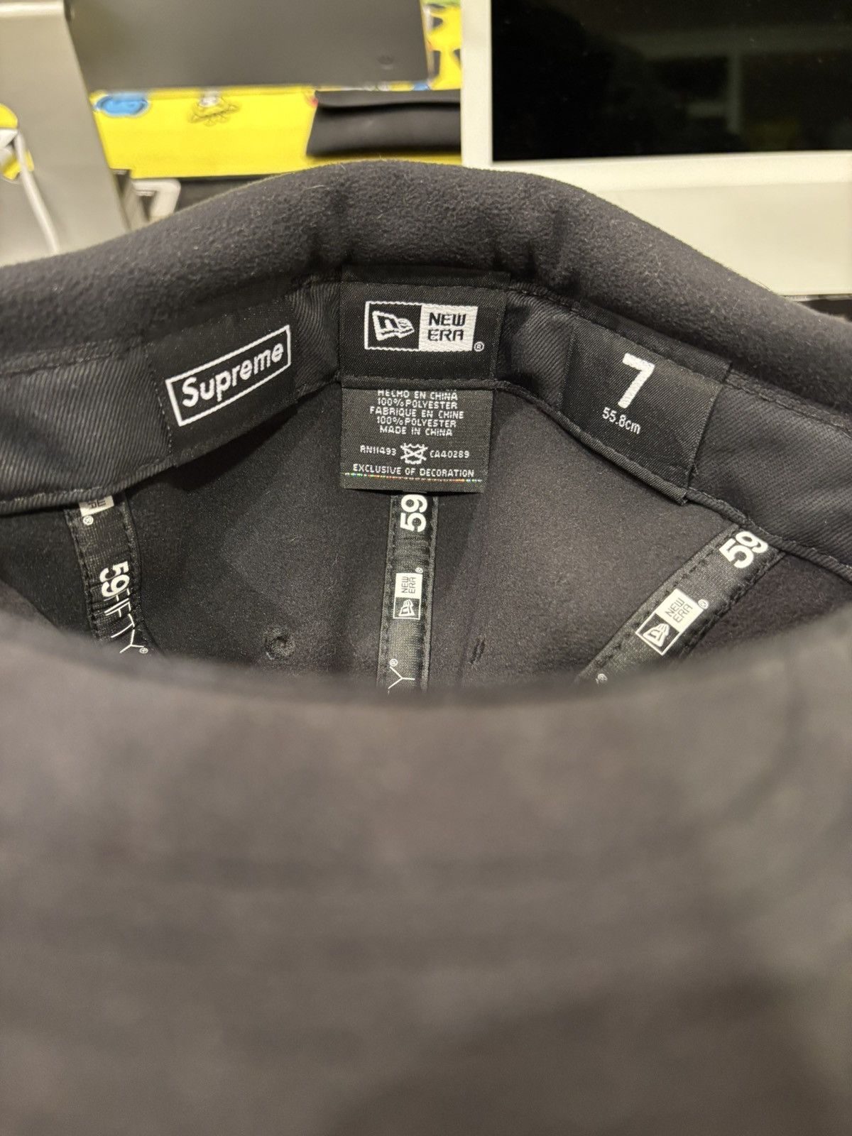 New Era × Supreme Supreme x New Era Polartec Ear Flap Fitted Size ONE SIZE - 4 Thumbnail