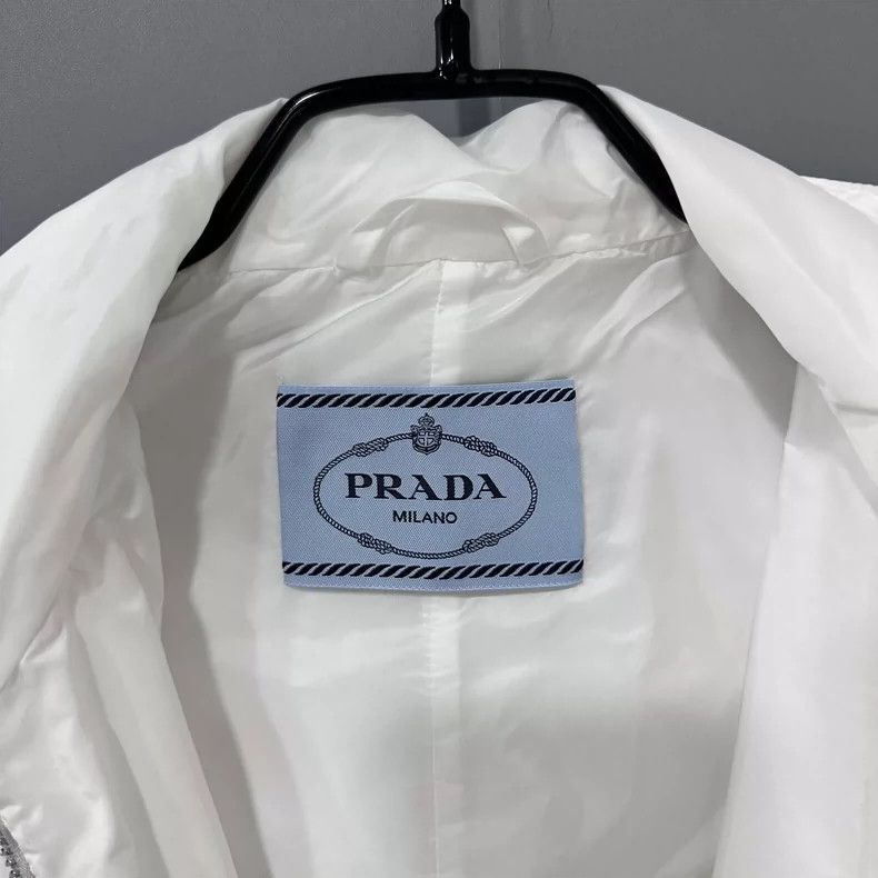 Prada Prada Size 36 White recycled nylon windbreaker 2502-Nexta Size US XS / EU 42 / 0 - 4 Thumbnail