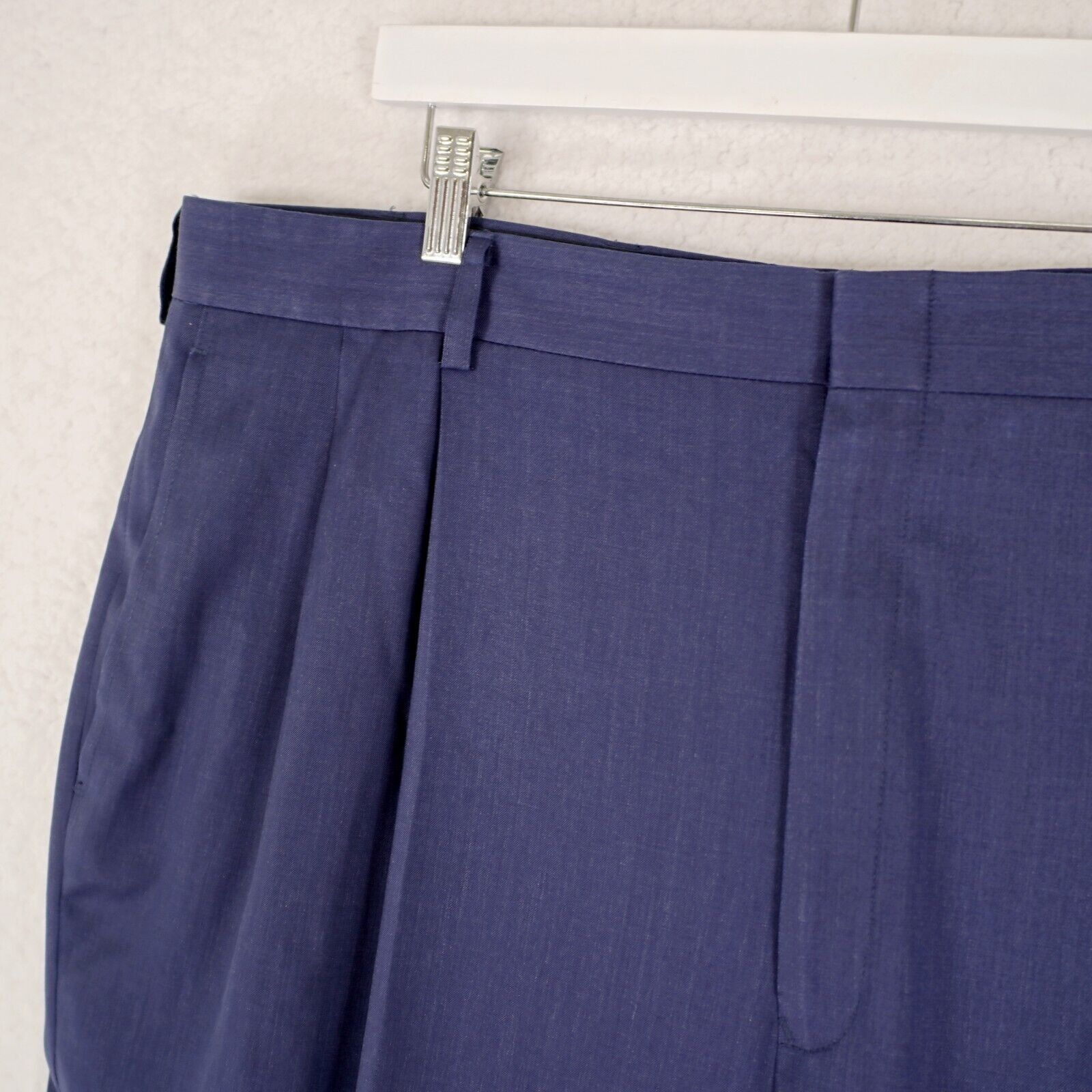 Jos. A. Bank Jos A Bank Blue Wool Dress Pants 41/31 Traveler's Pleated Cu Size 40R - 3 Thumbnail