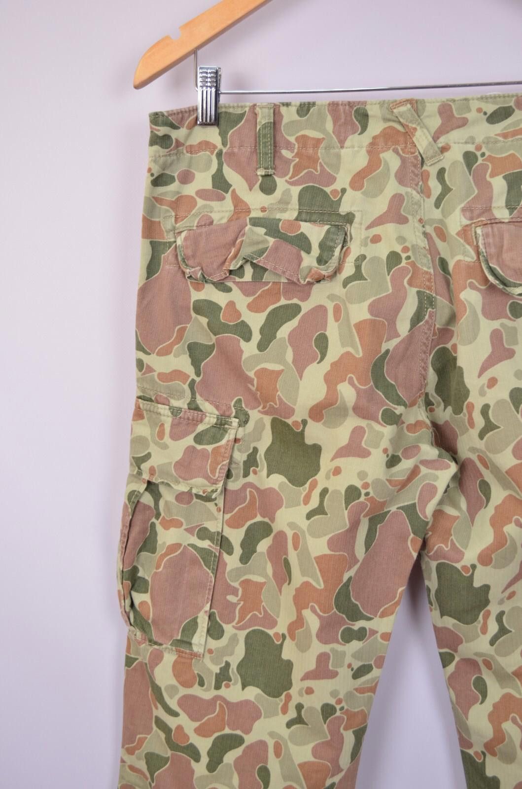 Edwin Mens Edwin Field 8,3 OZ Camo Stone Washed Pants Size W32 L32 Size US 32 / EU 48 - 11 Thumbnail