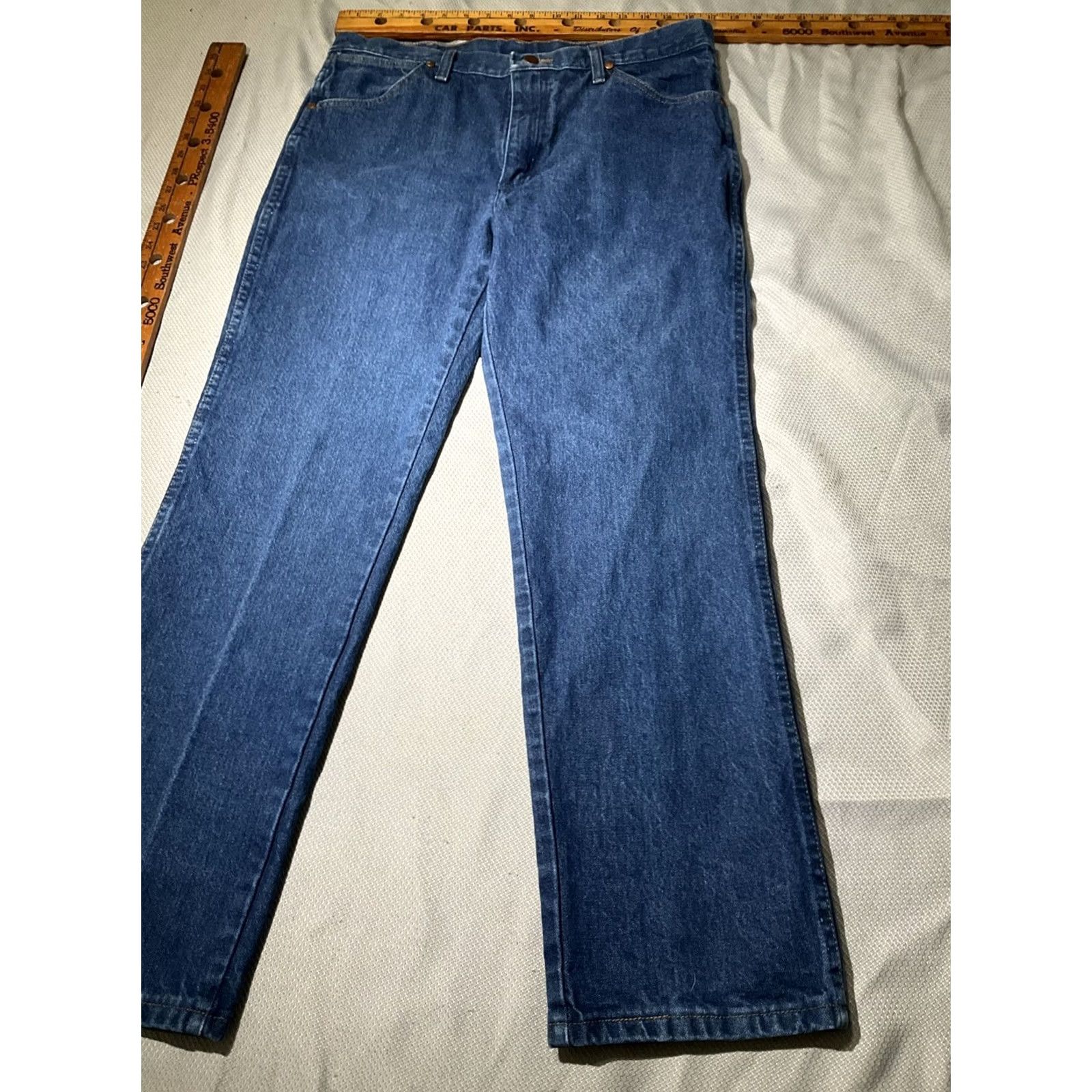 Wrangler Wrangler Jeans Mens 35x30 Blue 936PWD Cowboy Cut Denim Western Pants Regular Slim Bootcut 5-Pocket Wrangler Cowboy Cut Mens Jeans Blue 936PWD Size US 35 - 5 Thumbnail