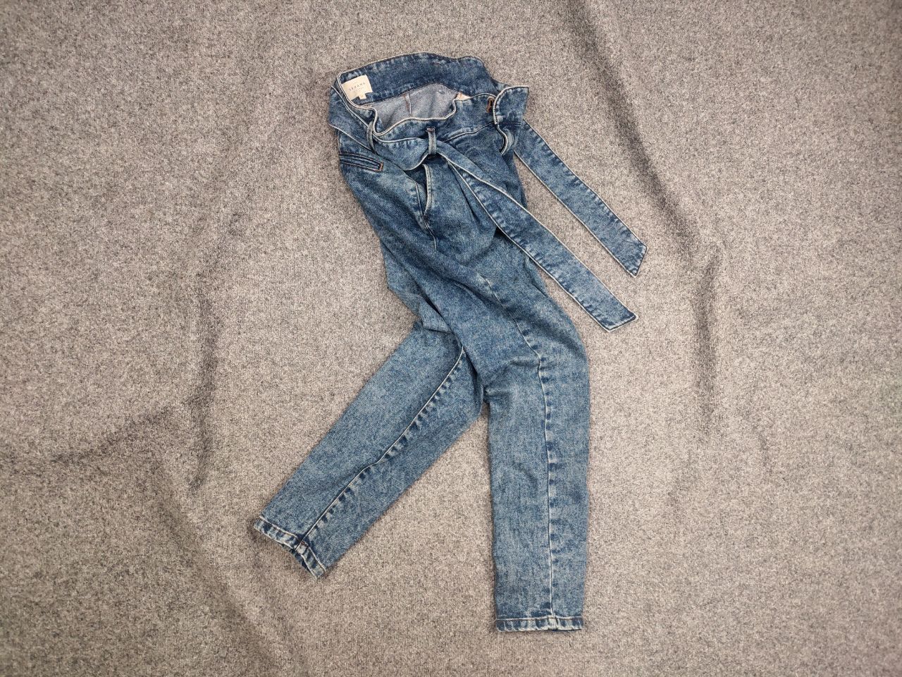 Sezane Sezane rue saint fiacre Paris Design Ankle belt Denim Jeans Size 26" / US 2 / IT 38 - 1 Thumbnail