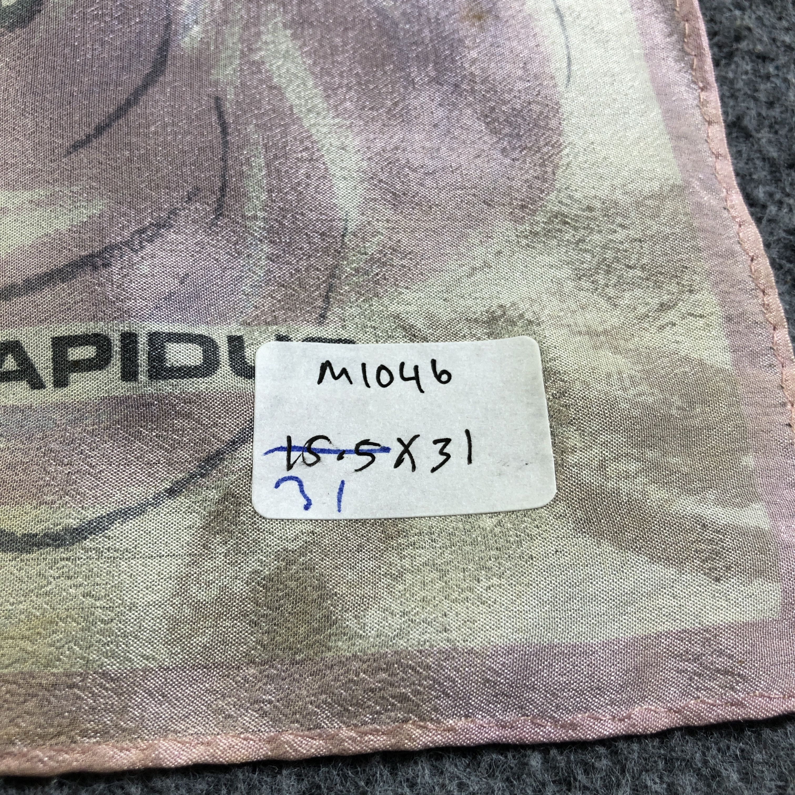 TED LAPIDUS Ted Lapidus Floral Hand Rolled Silk Scarf M1046 Size ONE SIZE - 17 Thumbnail